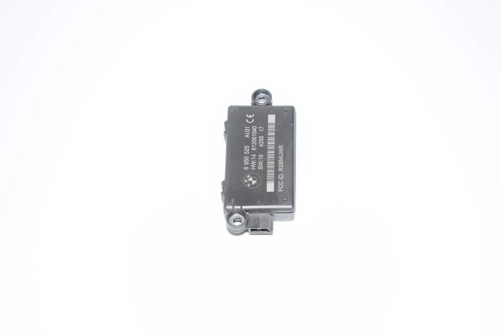 Other Control Units – OEM 6950525 · BMW 6 Cabrio (E64) 650 i 2005 – 3
