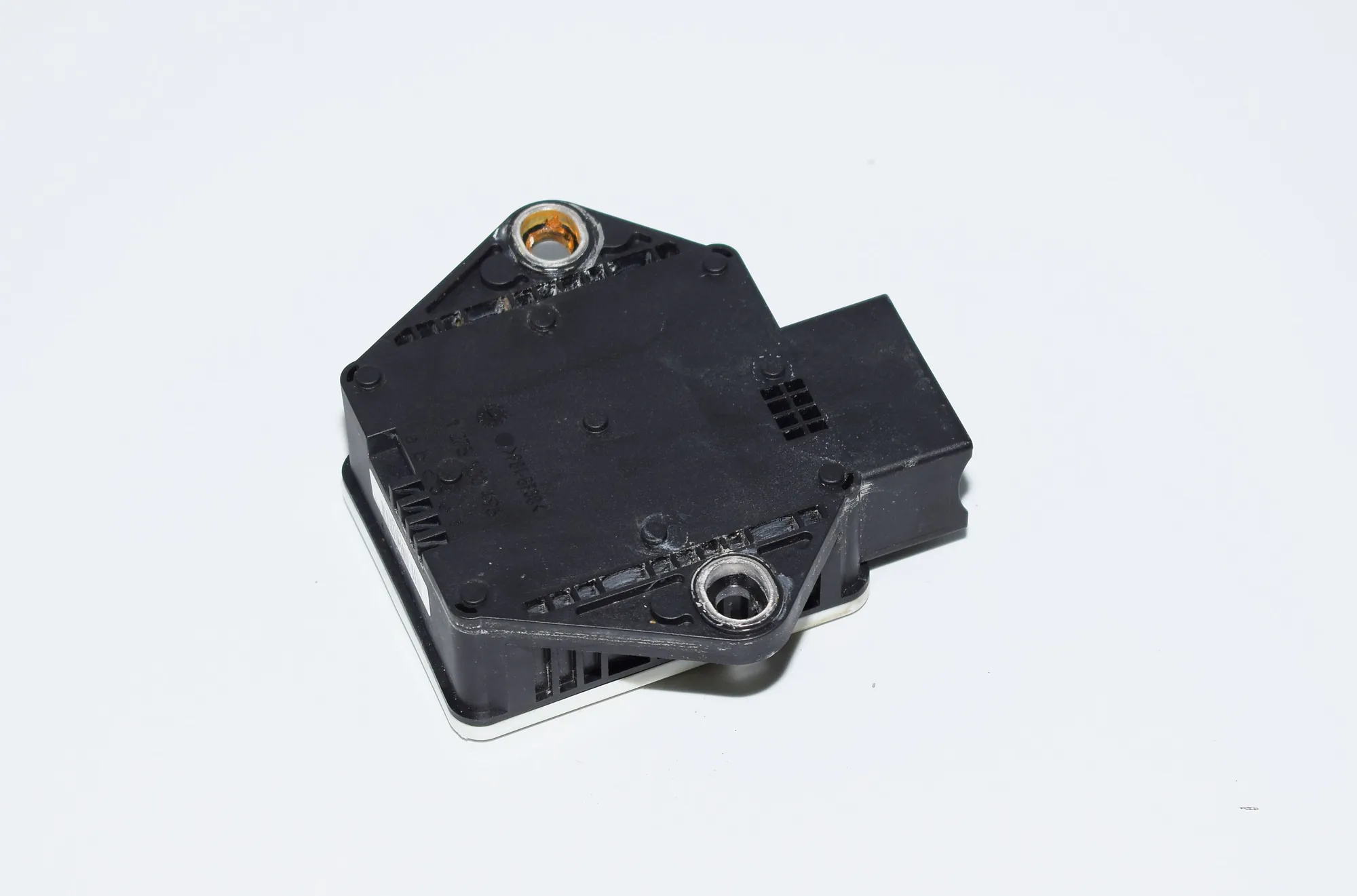 Acceleration Sensor – OEM 6768680 · BMW 6 Cabrio (E64) 650 i 2005 – 3