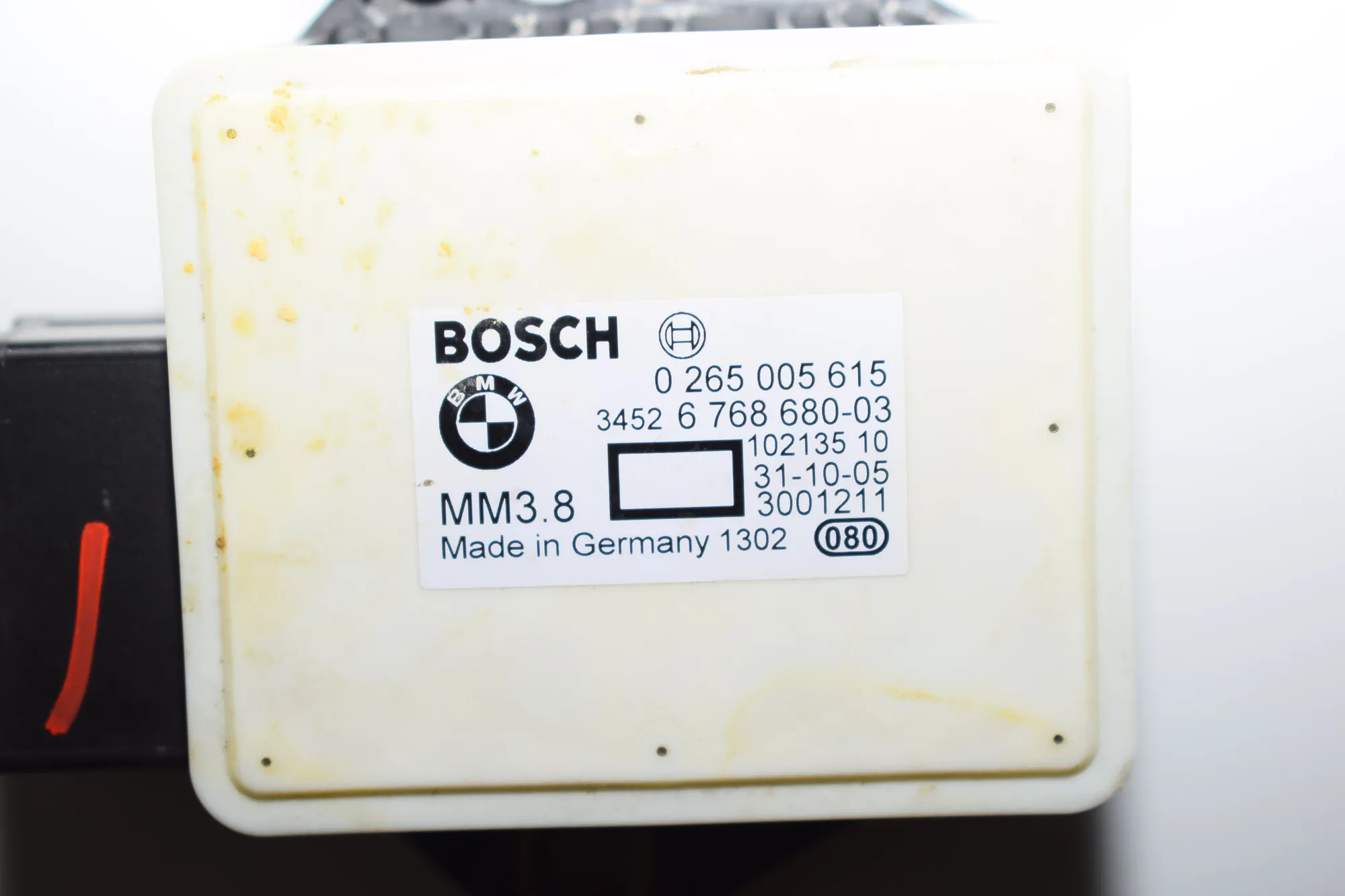 Acceleration Sensor – OEM 6768680 · BMW 6 Cabrio (E64) 650 i 2005 – 4