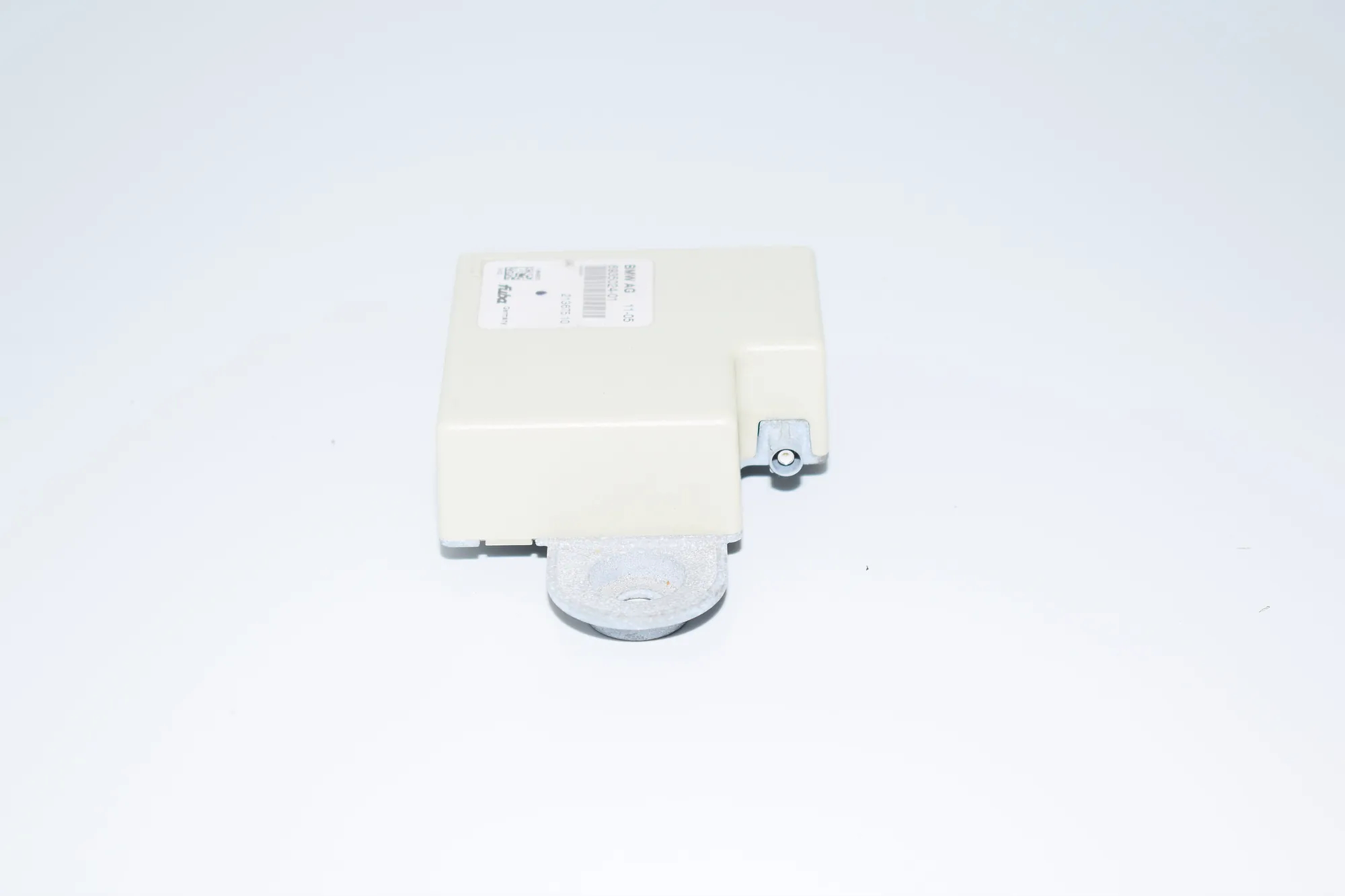 Antenna – OEM 6935024 · BMW 6 Cabrio (E64) 650 i 2005 – 4