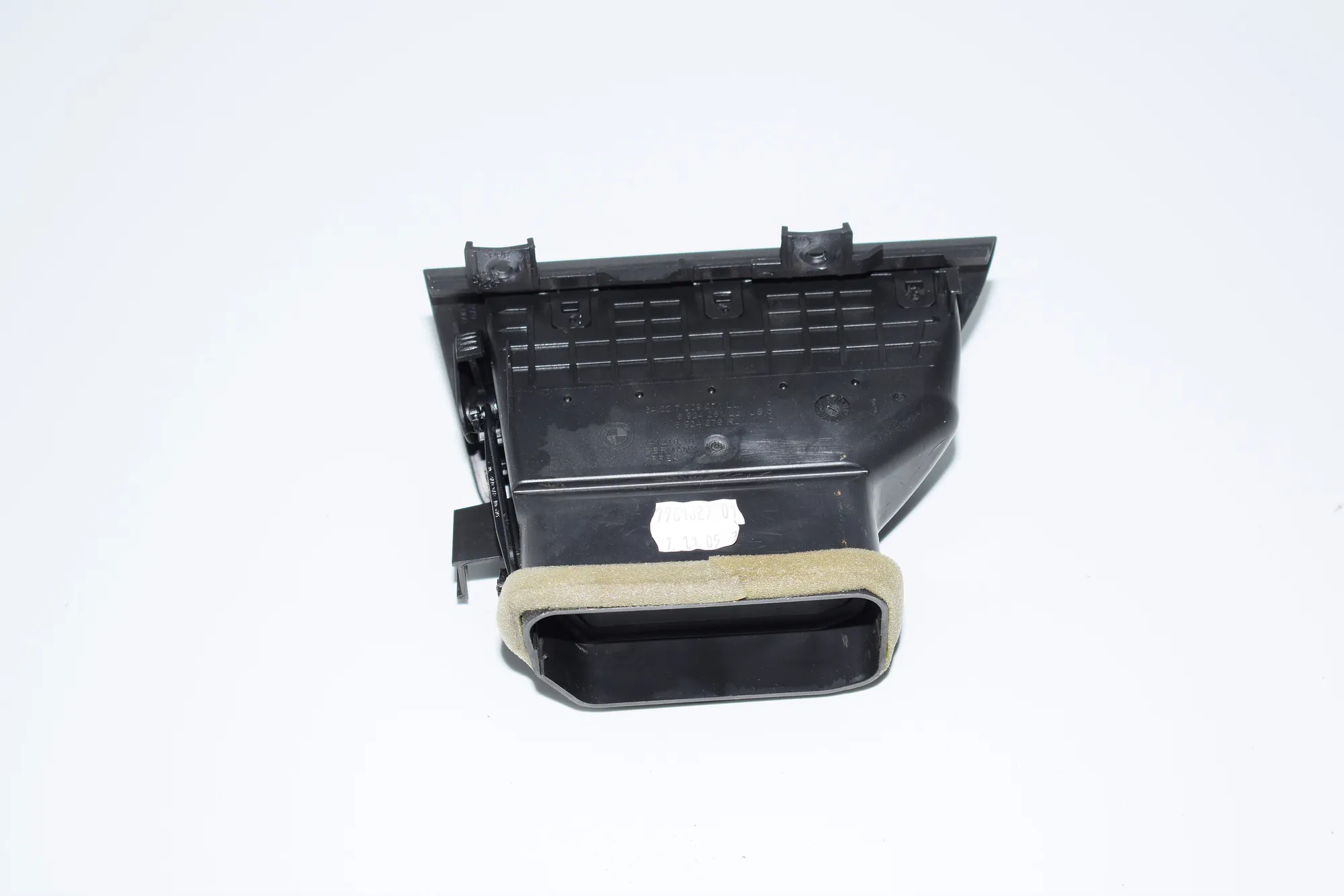Dashboard Air Vents – OEM 7009271 · BMW 6 Cabrio (E64) 650 i 2005 – 3