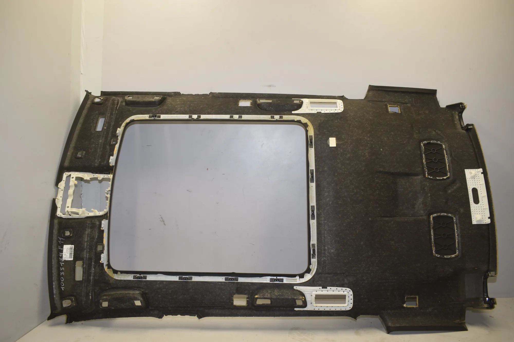 Roof Headliner – OEM 8038181 · BMW 5 Touring (F11) 530 d xDrive 2012 – 3