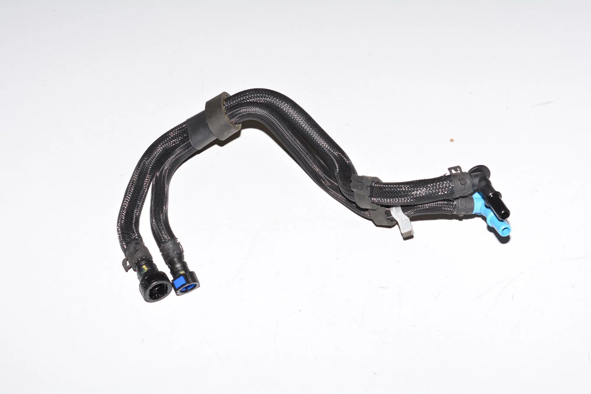 Fuel Pipe – OEM 8579957 · BMW BMW 5 (G30) 2018 – 3