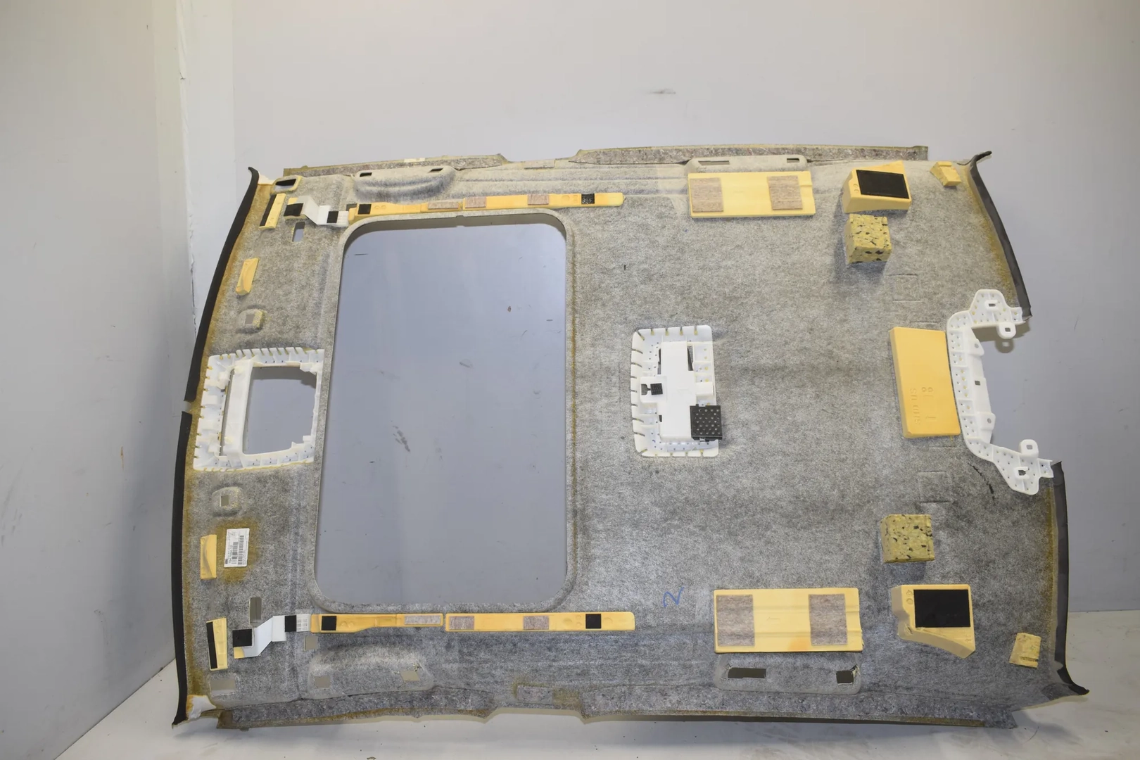 Roof Headliner – OEM 7847594 · BMW 3 3 (F30, F80) (2011 - 2019) 328 i (2011 - 2018, 2.0 L, 180 kW) 2012 – 3