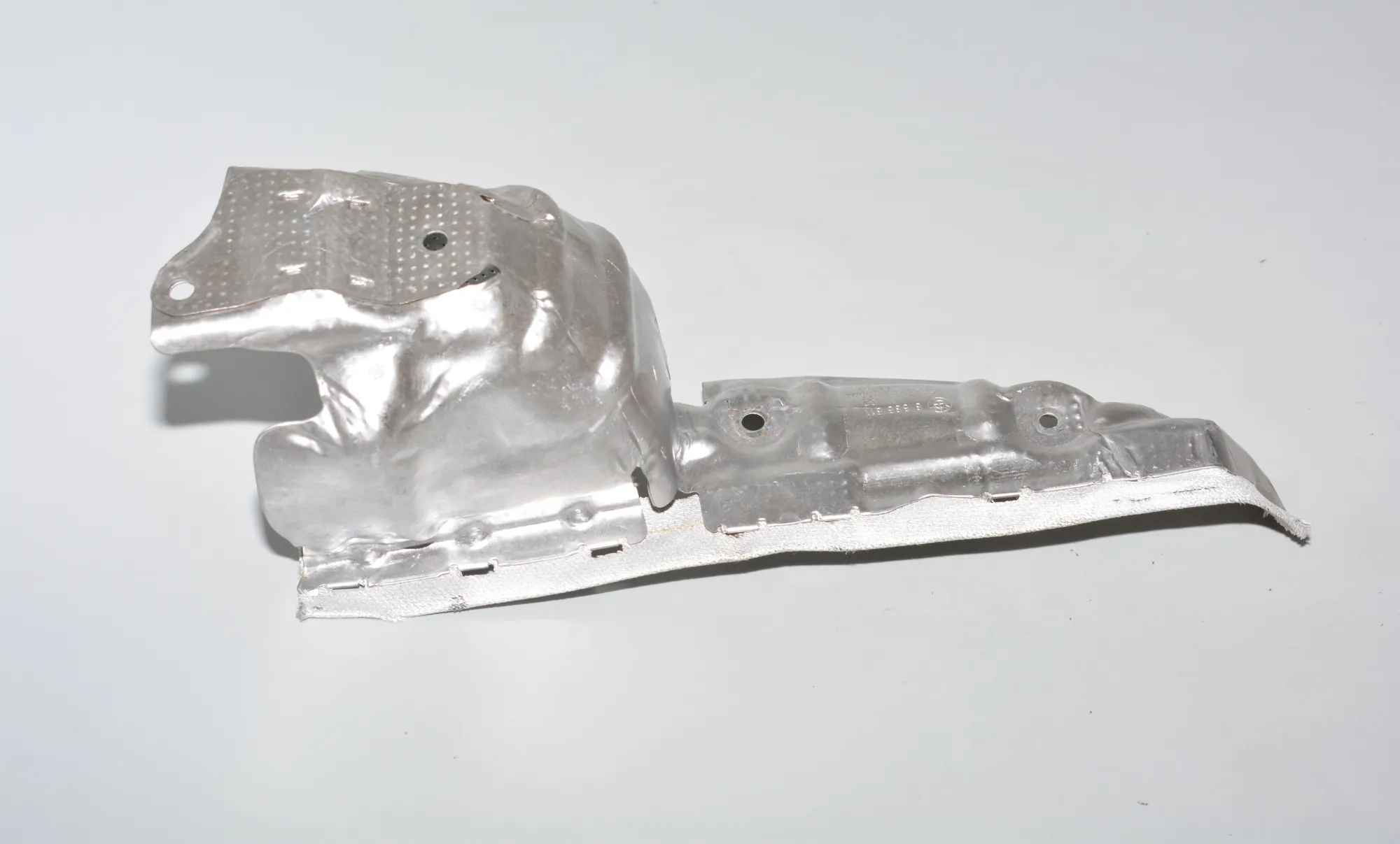 Heat Protection – OEM 8585811 · BMW BMW 5 (G30) 2018 – 2