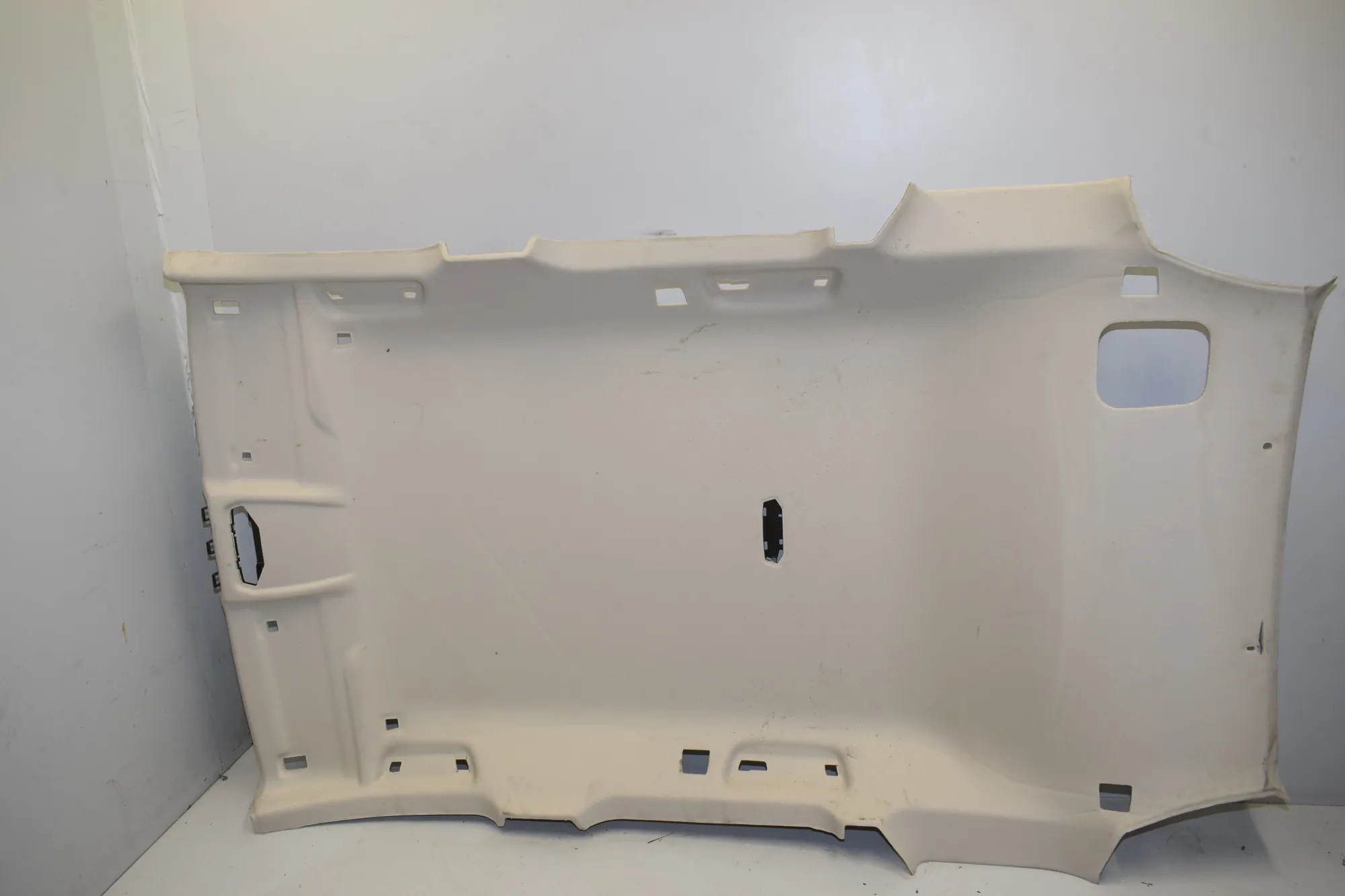 Roof Headliner – OEM 9462364 · BMW X1 (U11) (2022 - -) BMW X1 (U11) sDrive 18 i 2024 – 6