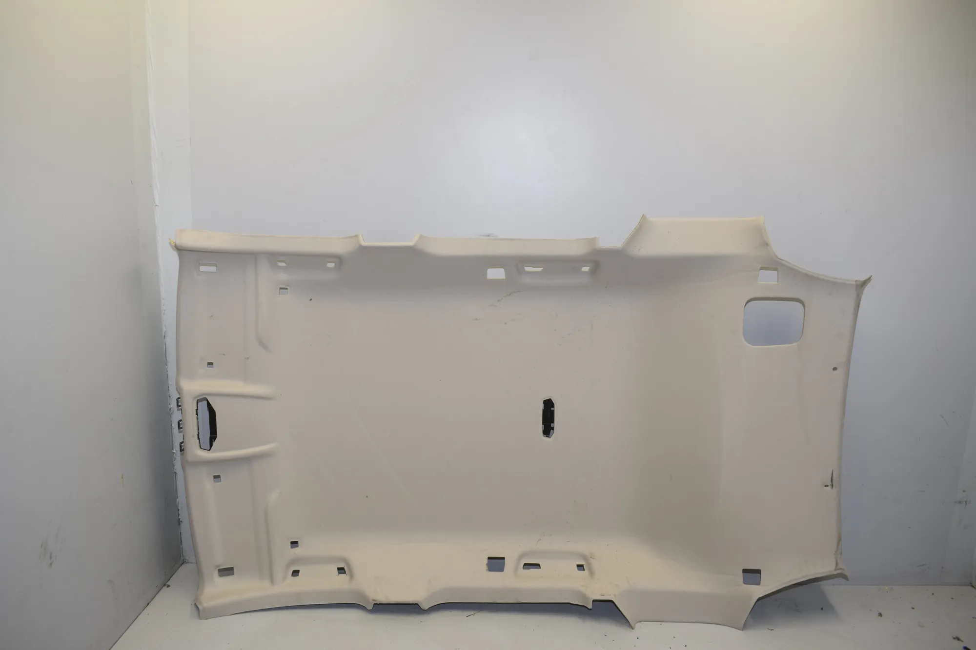 Roof Headliner – OEM 9462364 · BMW X1 (U11) (2022 - -) BMW X1 (U11) sDrive 18 i 2024 – 3