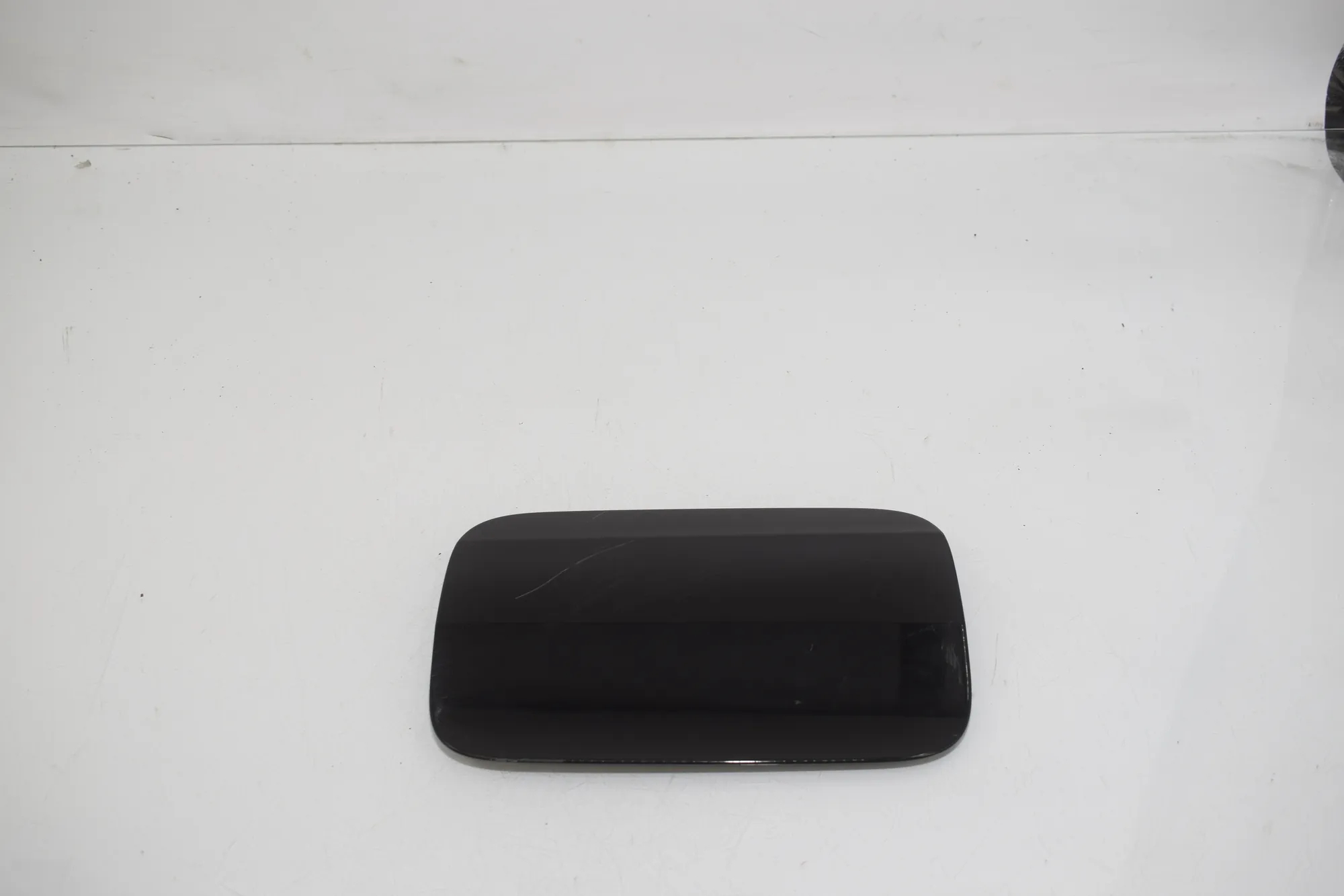 Fuel Tank Flap Cap – OEM 7433433 · BMW 3 Touring (G21) BMW 3 Touring (G21) 318 d 2019