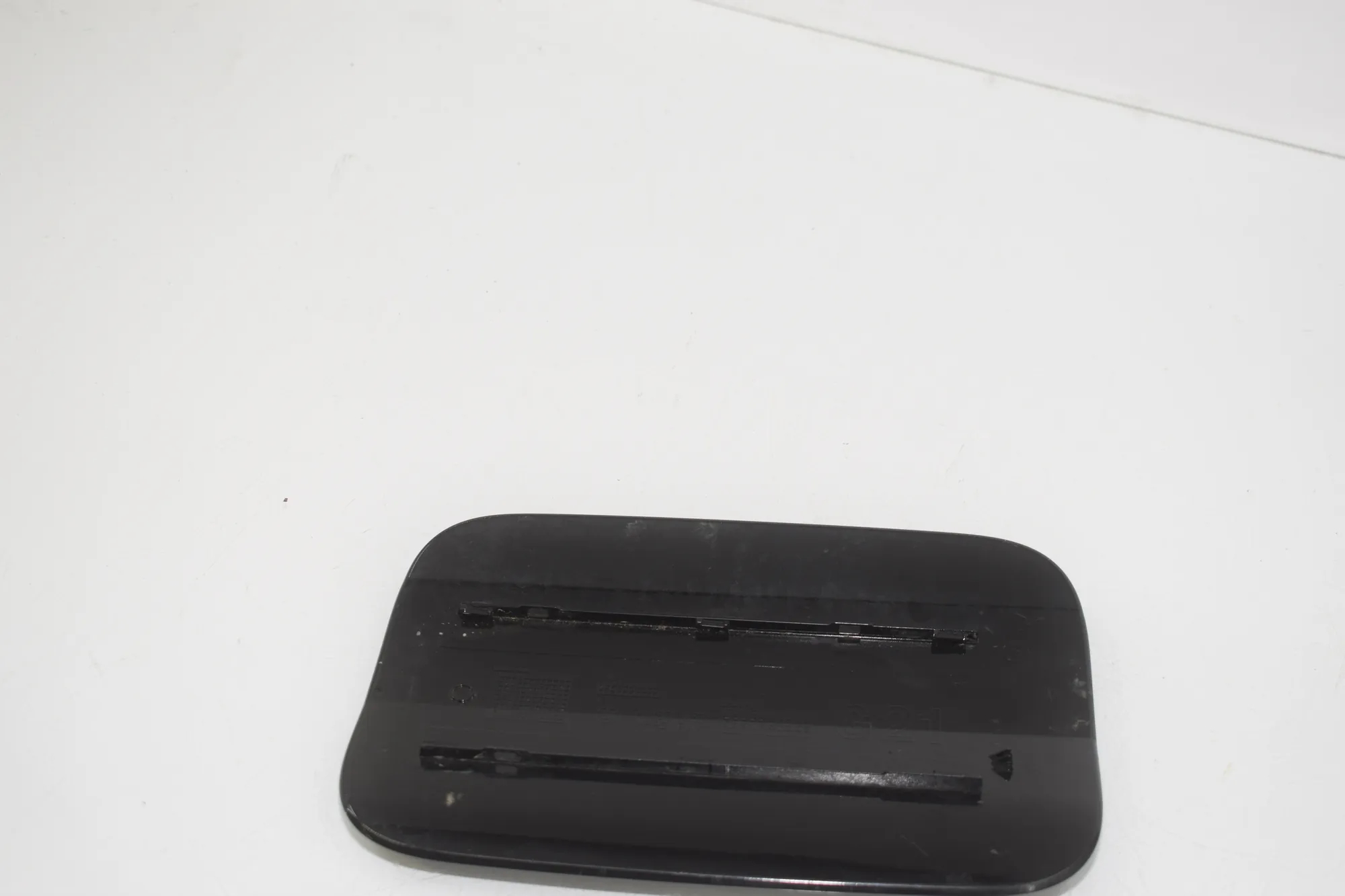 Fuel Tank Flap Cap – OEM 7433433 · BMW 3 Touring (G21) BMW 3 Touring (G21) 318 d 2019 – 3