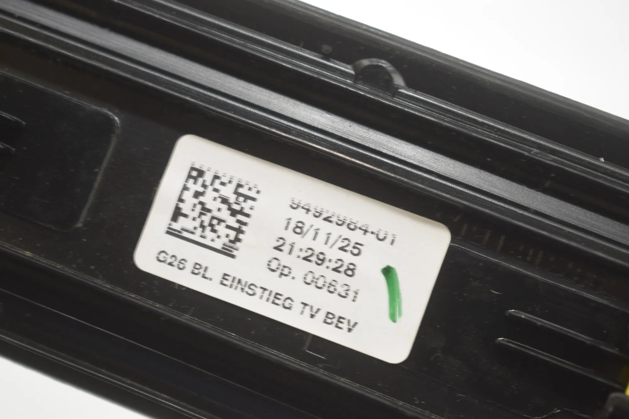 Door Sill Trim Kit – OEM 7407387 · BMW i4 (G26) BMW i4 (G26) eDrive40 2021 – 6