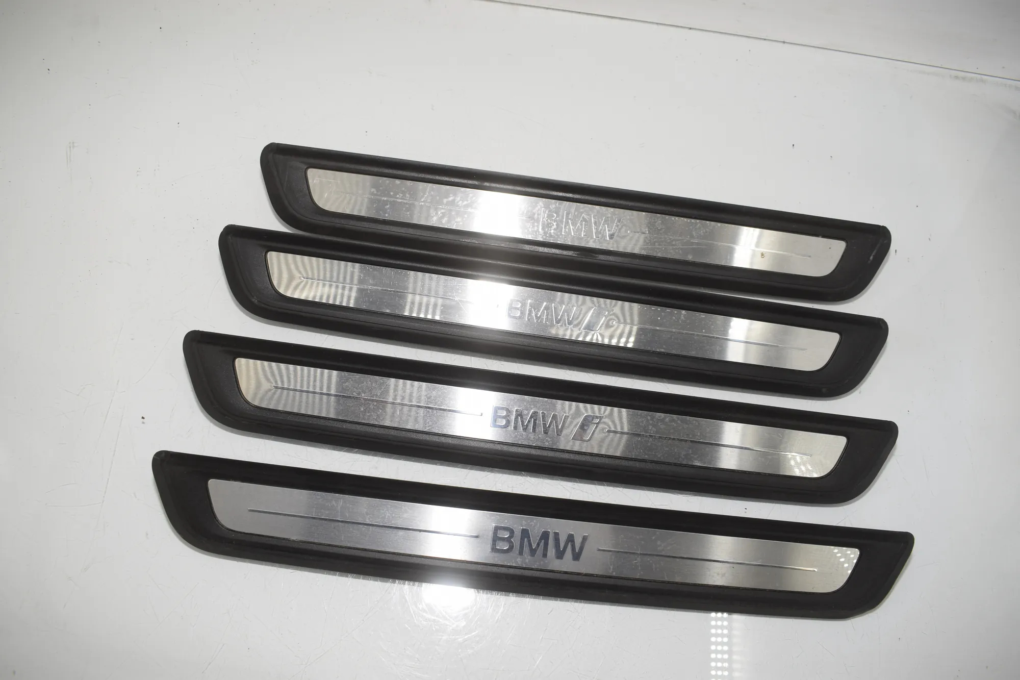 Door Sill Trim Kit – OEM 7407387 · BMW i4 (G26) BMW i4 (G26) eDrive40 2021 – 2