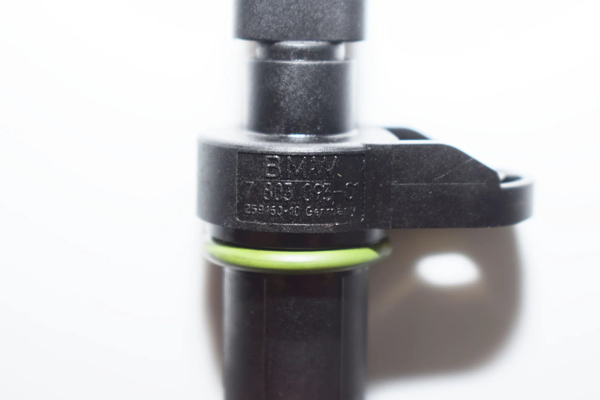 Camshaft Position Sensor – OEM 7803093 · BMW 5 (F10) 535 d 2011 – 4