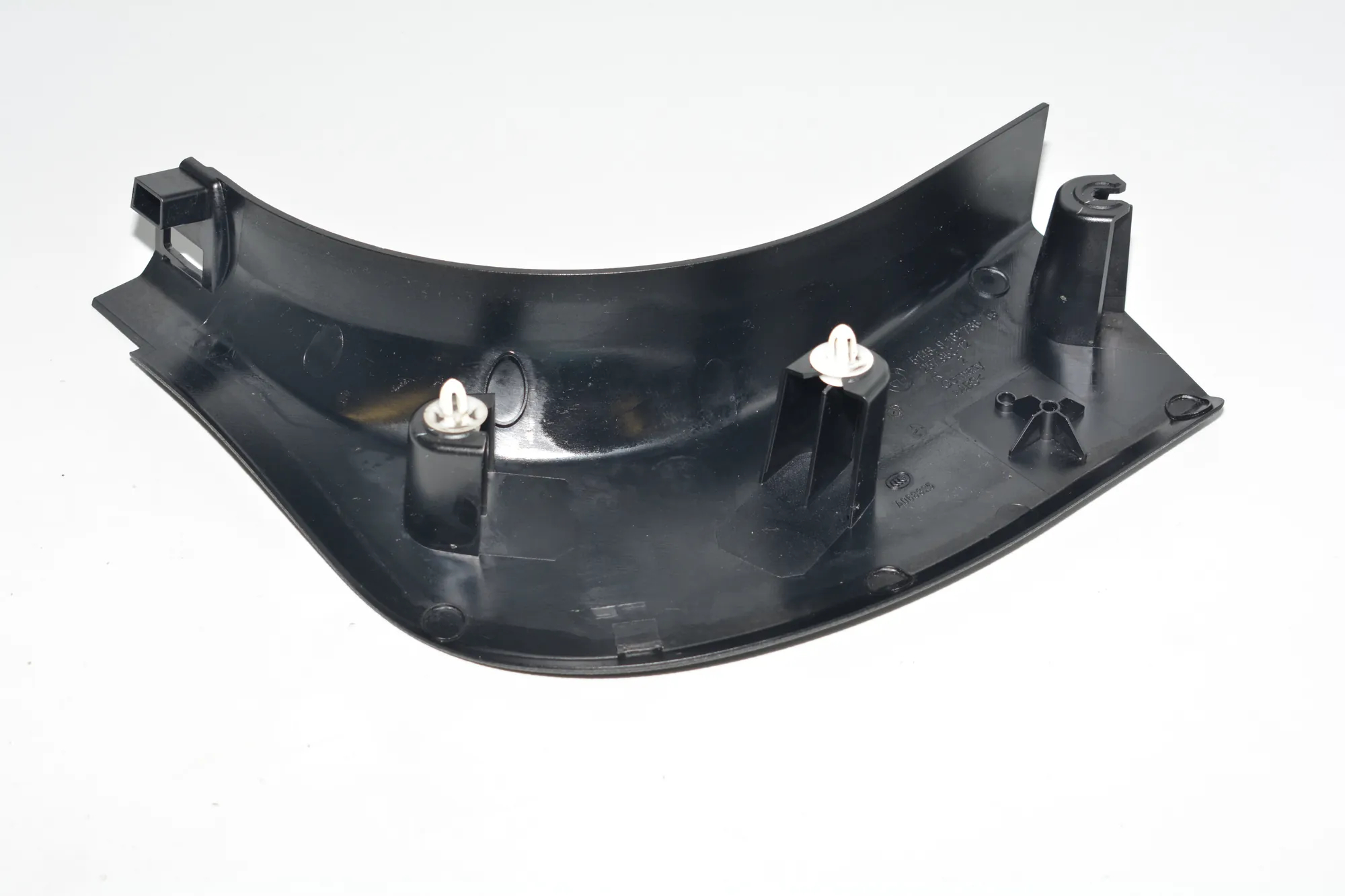 Front Right Interior Step Trim – OEM 9162736 · BMW 5 (F10) 535 d 2011 – 3