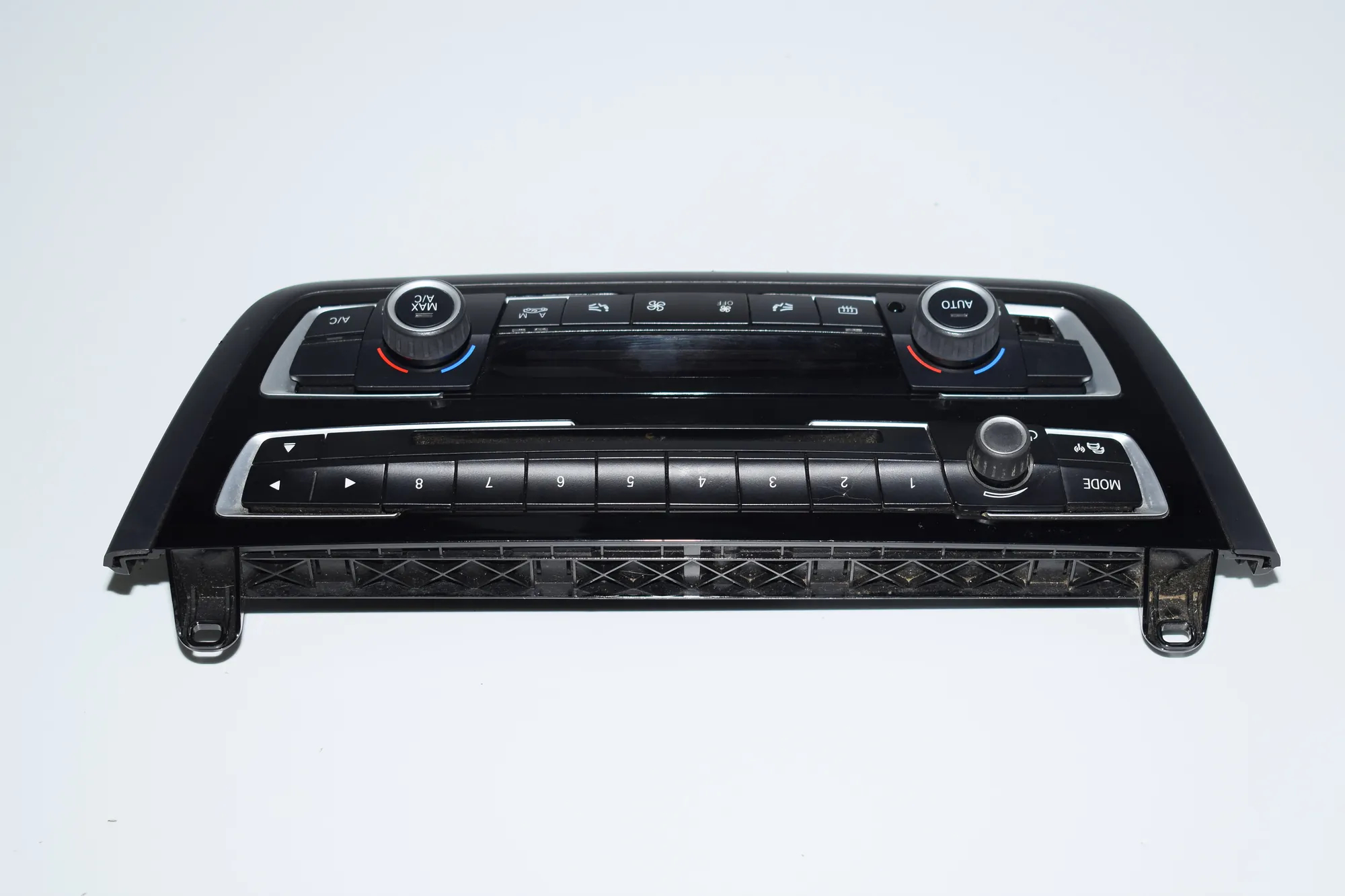 Climate Control Unit – OEM 9363498 · BMW 3 (F30, F80) BMW 3 (F30, F80) 2014 – 2