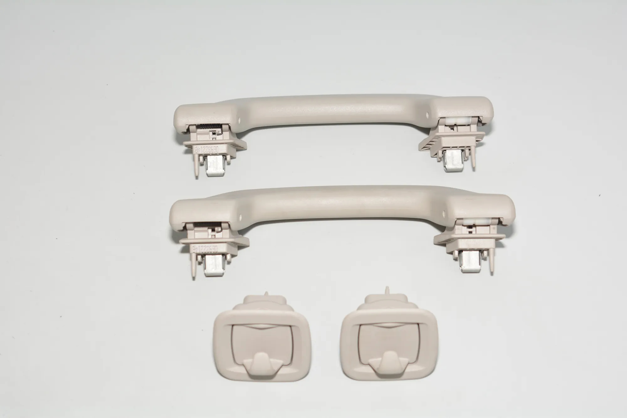 Front Left Roof Handle – OEM 06932214B · BMW i3 (I01) Hybrid 2014 – 3