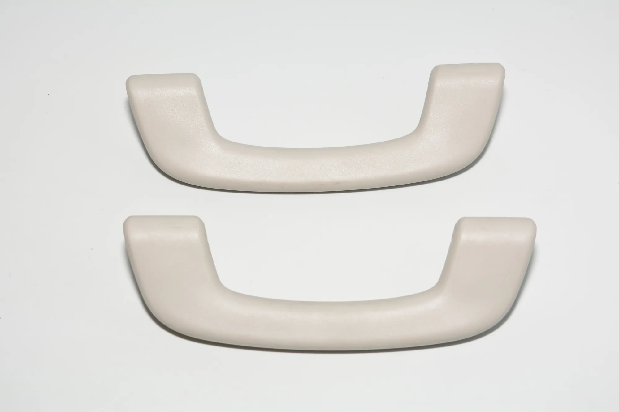 Front Left Roof Handle – OEM 06932214B · BMW i3 (I01) Hybrid 2014 – 2