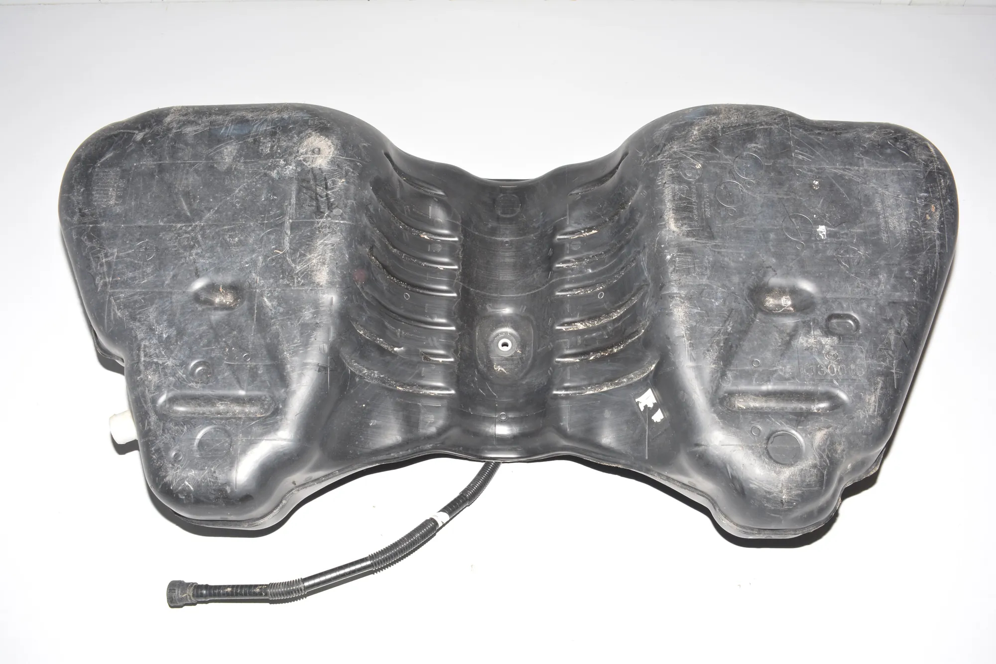 Fuel Tank – OEM 5664671 · BMW 7 (G11, G12) BMW 7 (G11, G12) 2016 – 3
