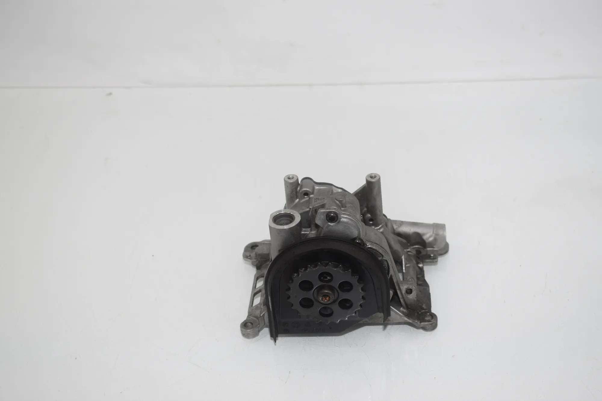 Oil Pump – OEM 8507325 · BMW X6 (F16, F86) BMW X6 (F16, F86) M 50 d 2018 – 2