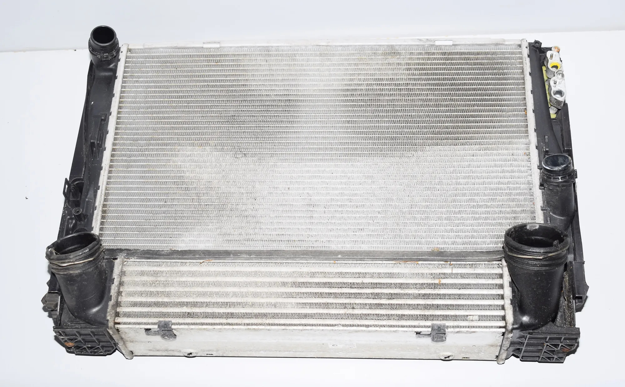 Radiator Pack Set – OEM 9159526 · BMW 1 (E81) 123 d 2009 – 3