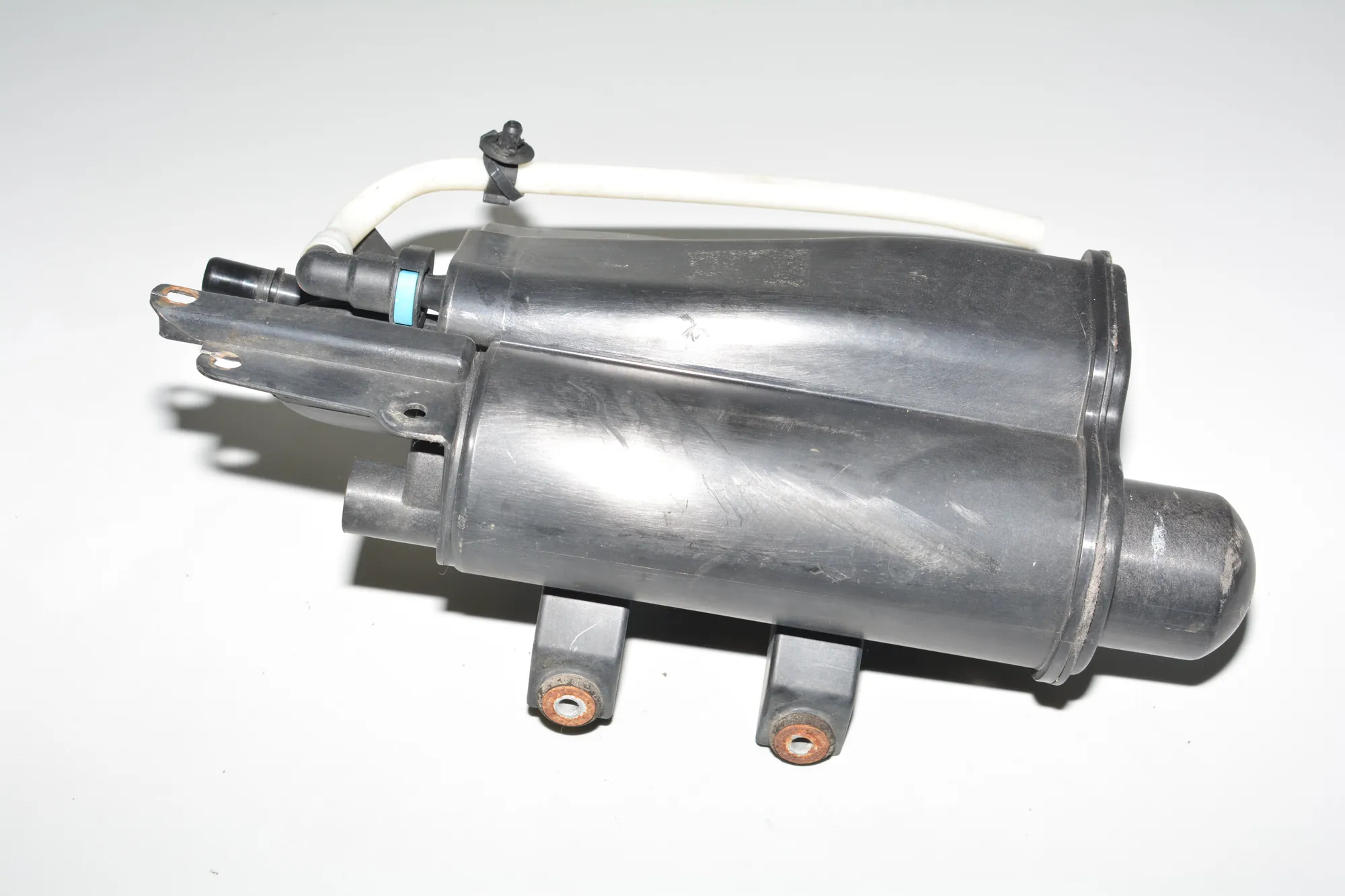 Fuel Vapor Filter (EVAP) – OEM 7271029 · BMW 3 (F30, F80) 328 i xDrive 2013 – 5