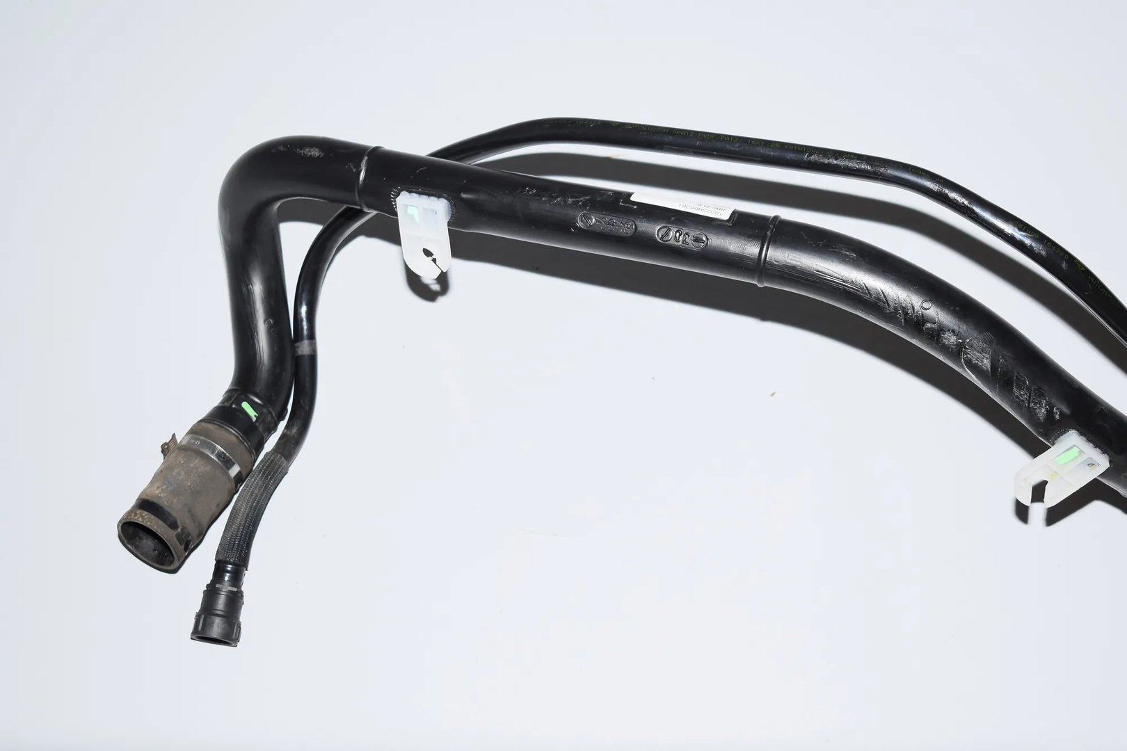 Fuel Tank Pipe – OEM 7185149 · BMW 7 (F01, F02) 730 d 2010 – 3