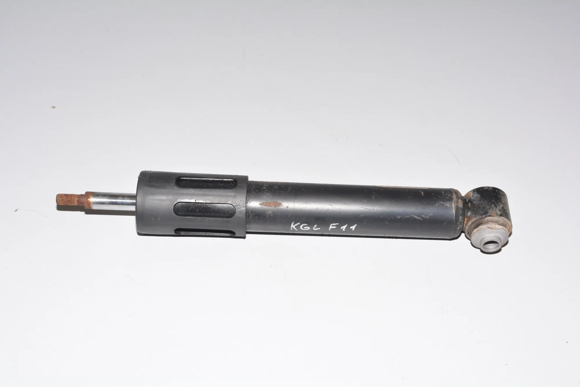 Rear Left Shock Absorber – OEM 6797771 · BMW 5 Touring (F11) 528 i xDrive 2013 – 2