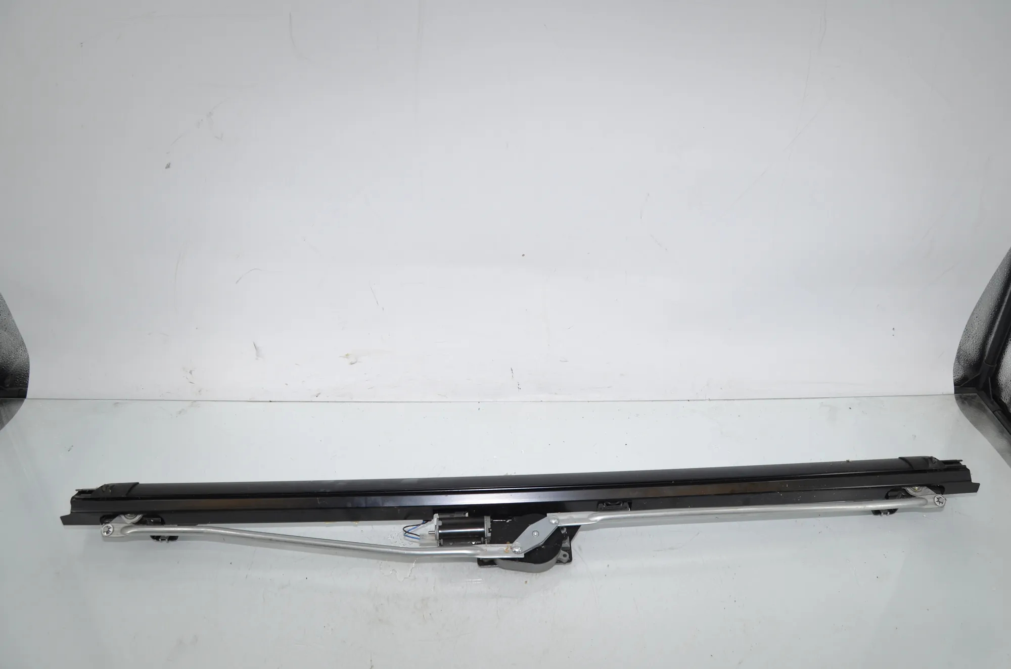 Boot Sliding Parcel Shelf – OEM 51469129056 · BMW 7 (F01, F02) BMW 7 (F01, F02) 740 i, Li 2011