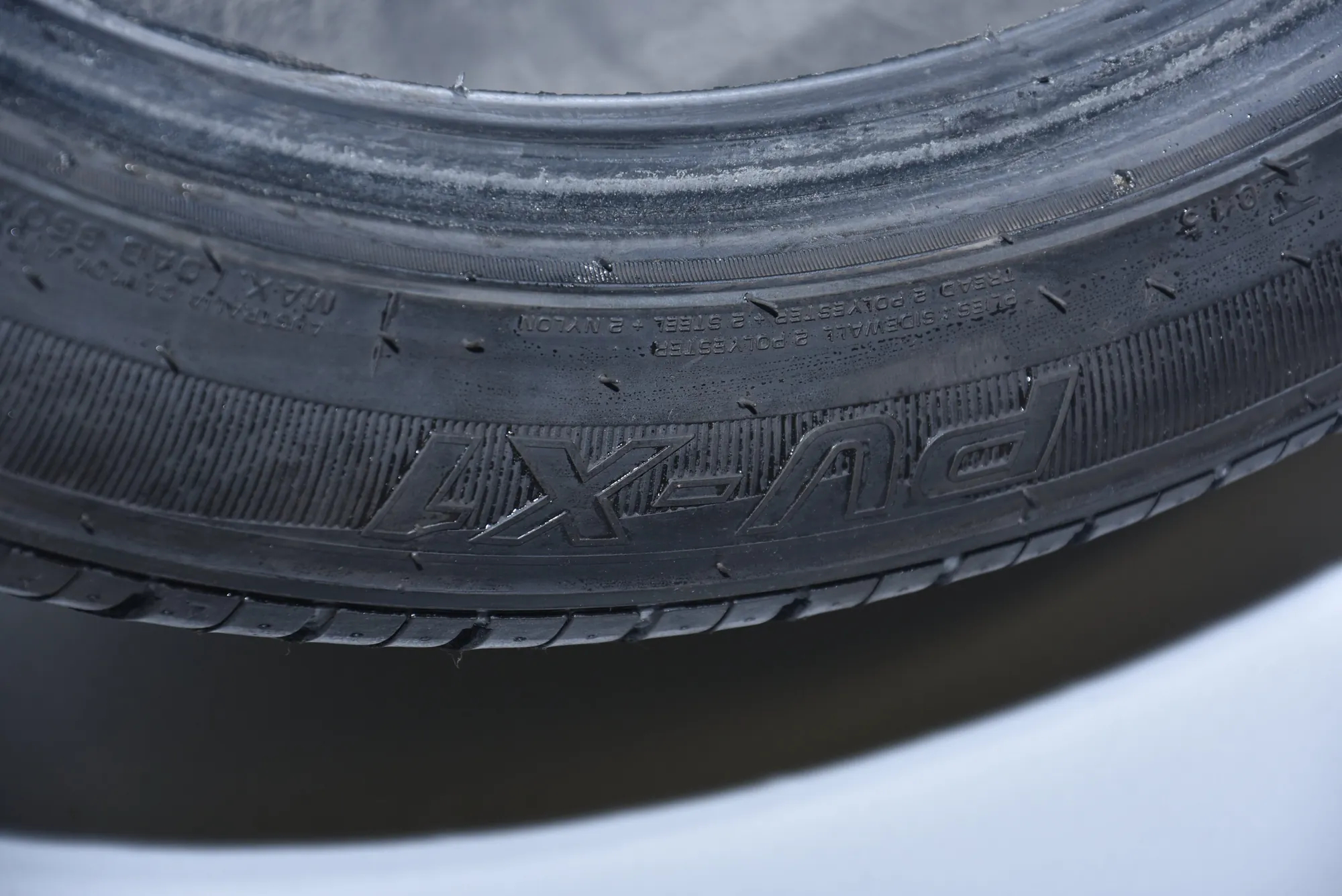 Tire · BMW 5 Gran Turismo (F07) BMW 5 Gran Turismo (F07) 2012 – 3