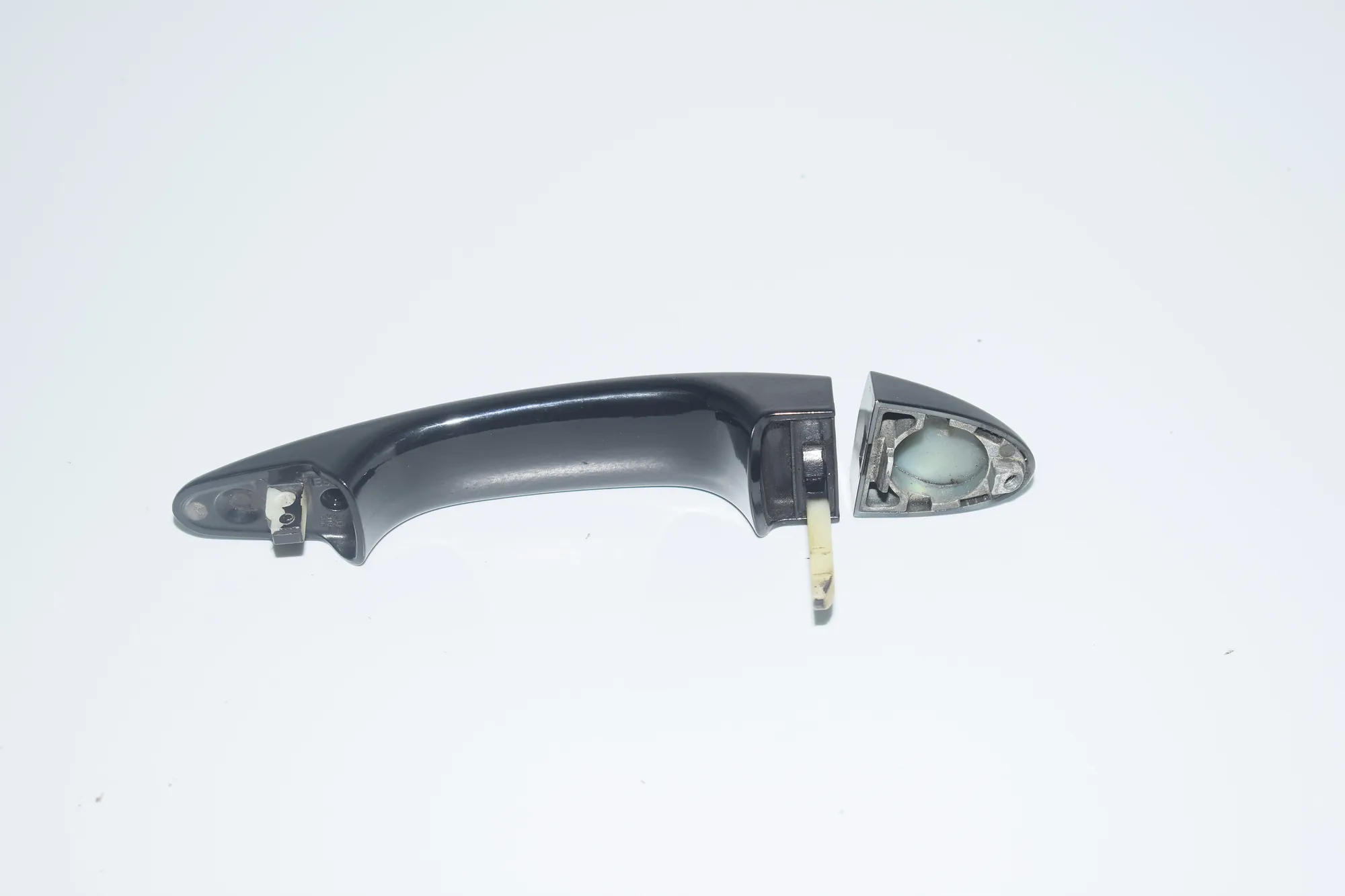 Front Left Door Exterior Handle · BMW X3 (E83) xDrive 20 d 2008 – 2
