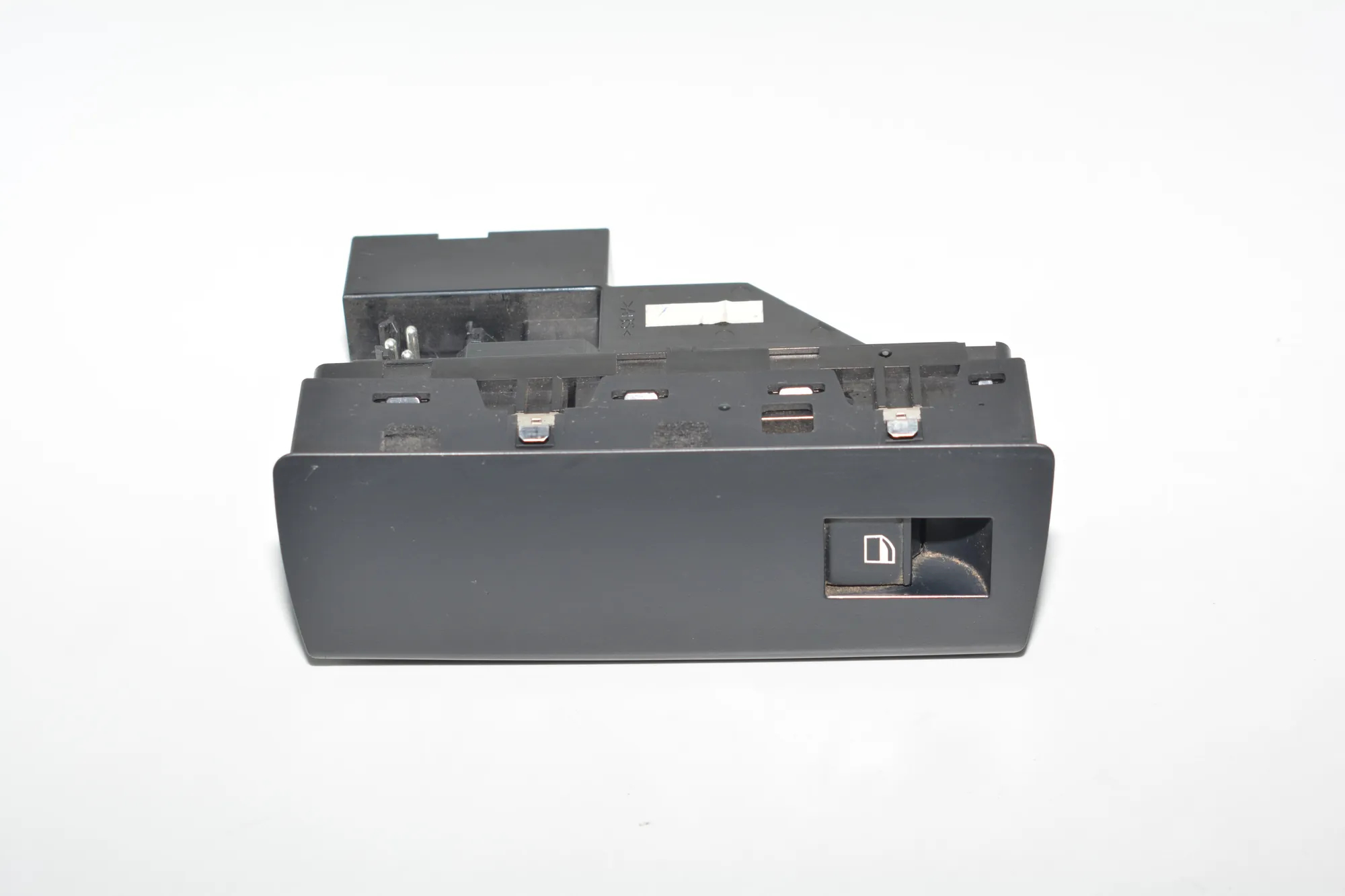 Front Left Door Window Switch – OEM 6962510 · BMW X5 (E53) 3.0 d 2005