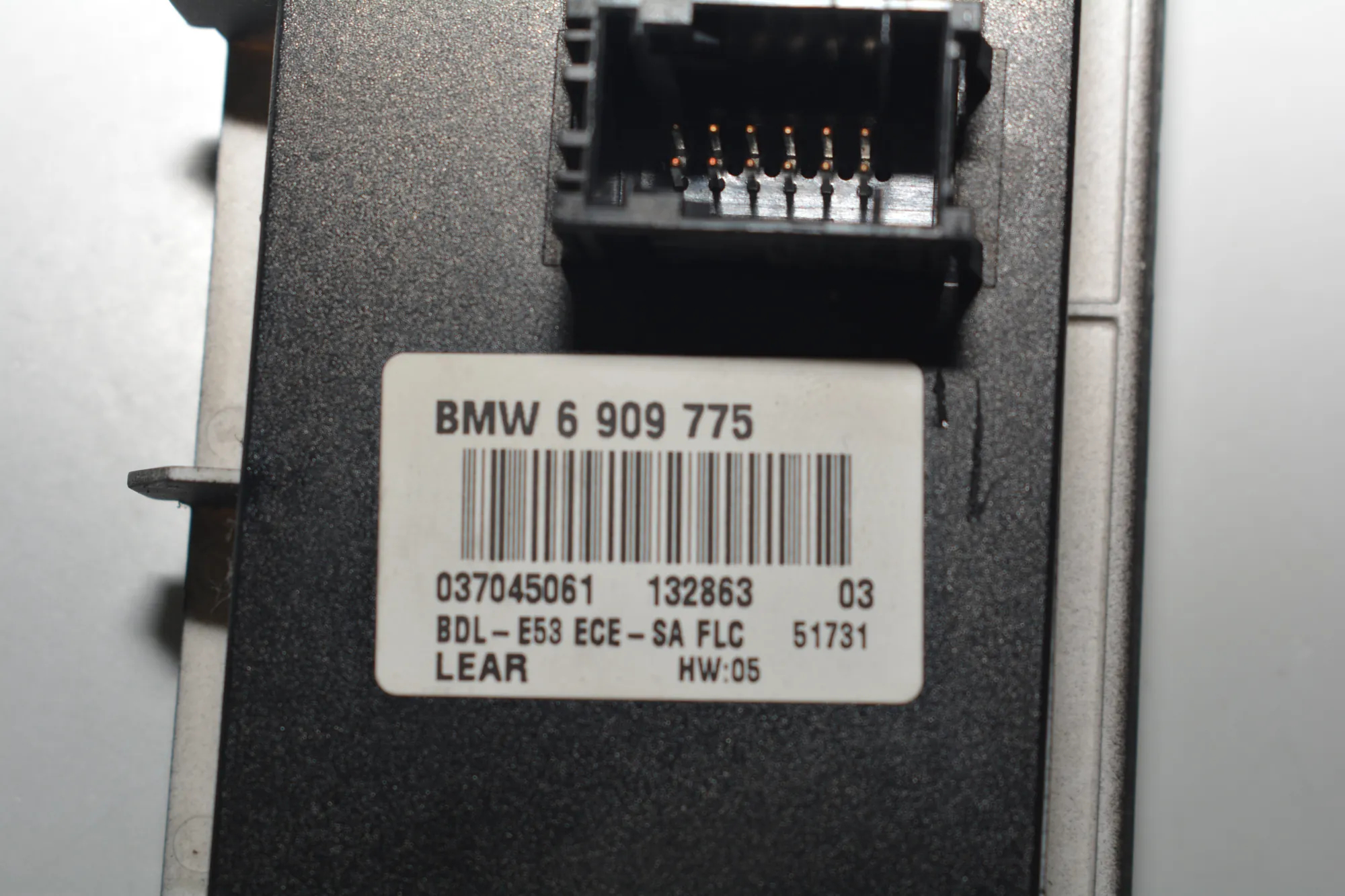 Headlight Switch Control Unit – OEM 6909775 · BMW X5 (E53) 3.0 d 2005 – 5