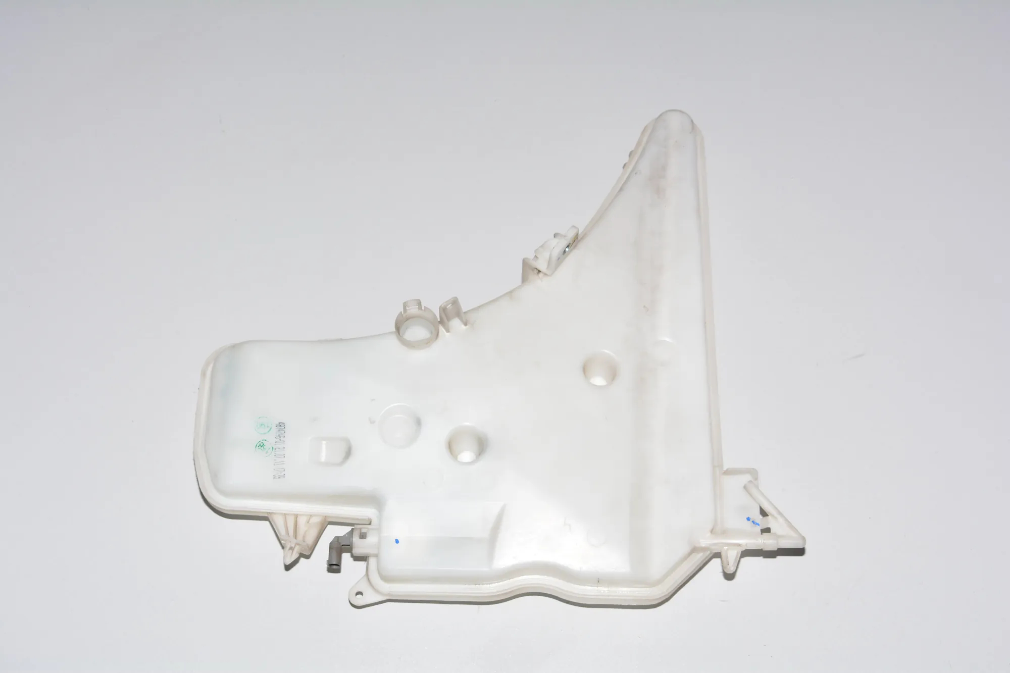 Window Washer Tank – OEM 4874746 · BMW 3 Coupe (E92) 325 d 2011