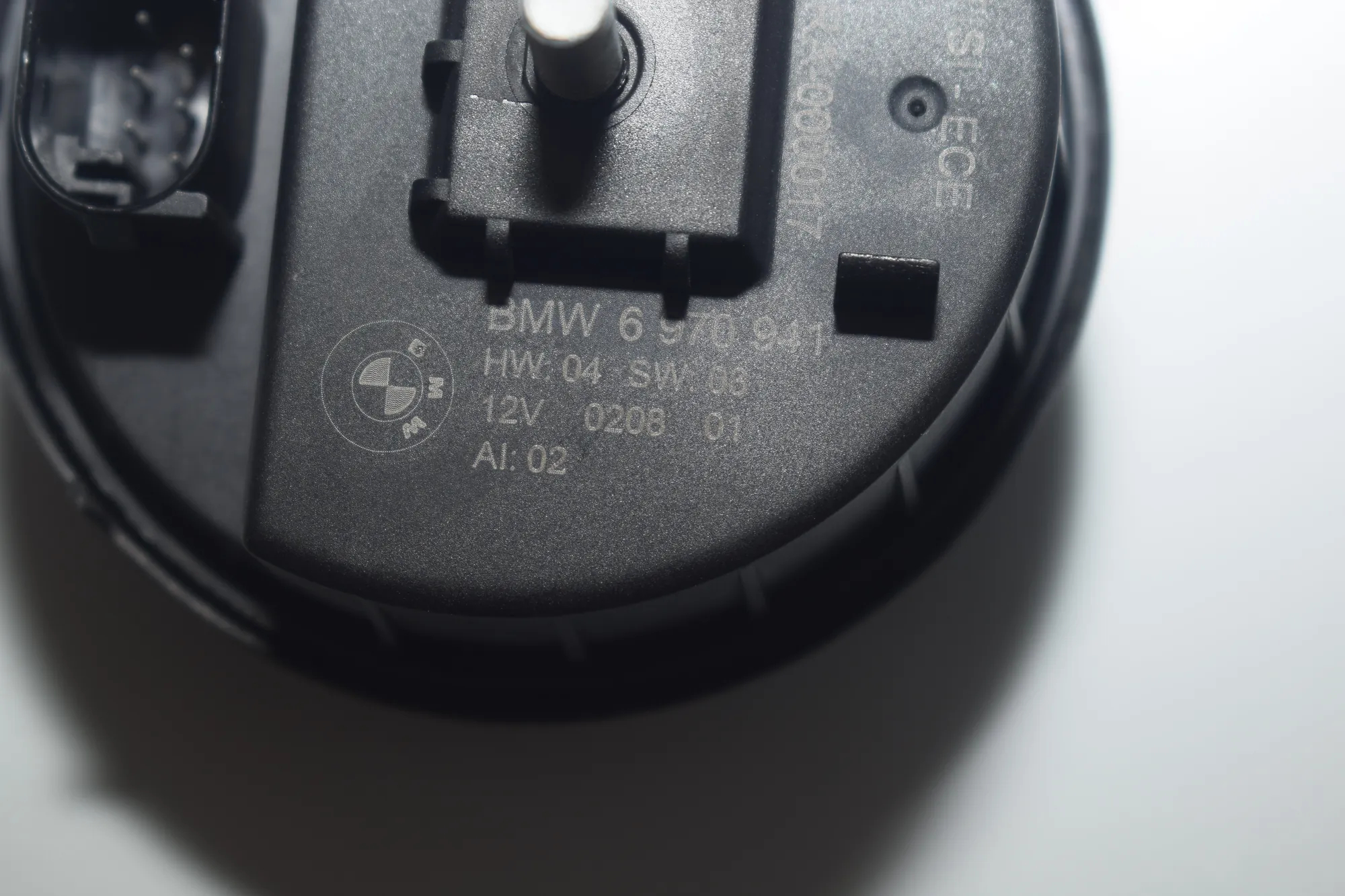 Alarm Siren – OEM 6970941 · BMW X3 (E83) xDrive 20 d 2008 – 4