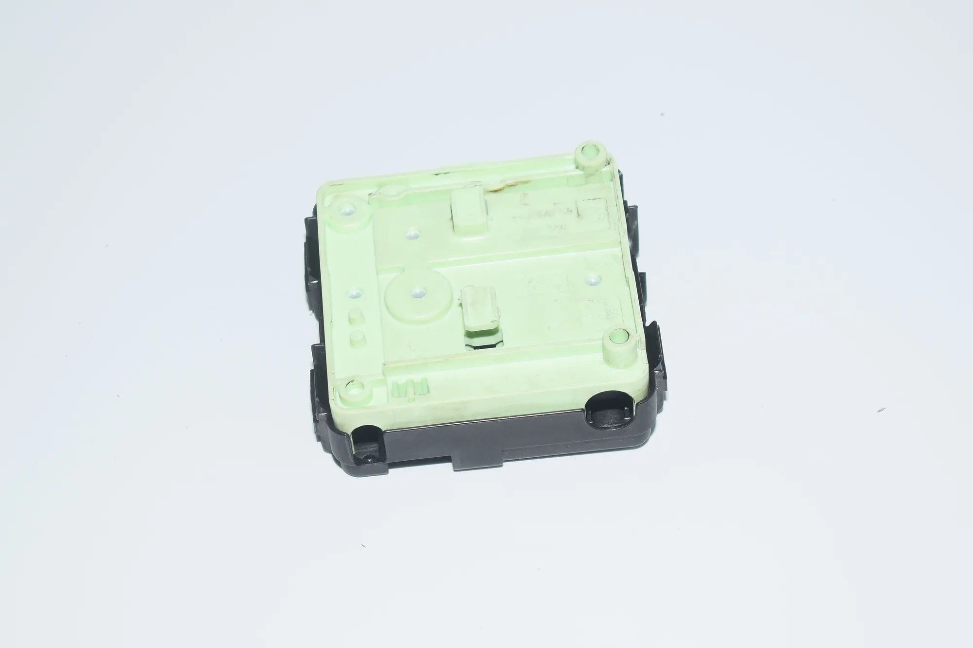 Other Control Units – OEM 8387547 · BMW X3 (E83) xDrive 20 d 2008 – 3