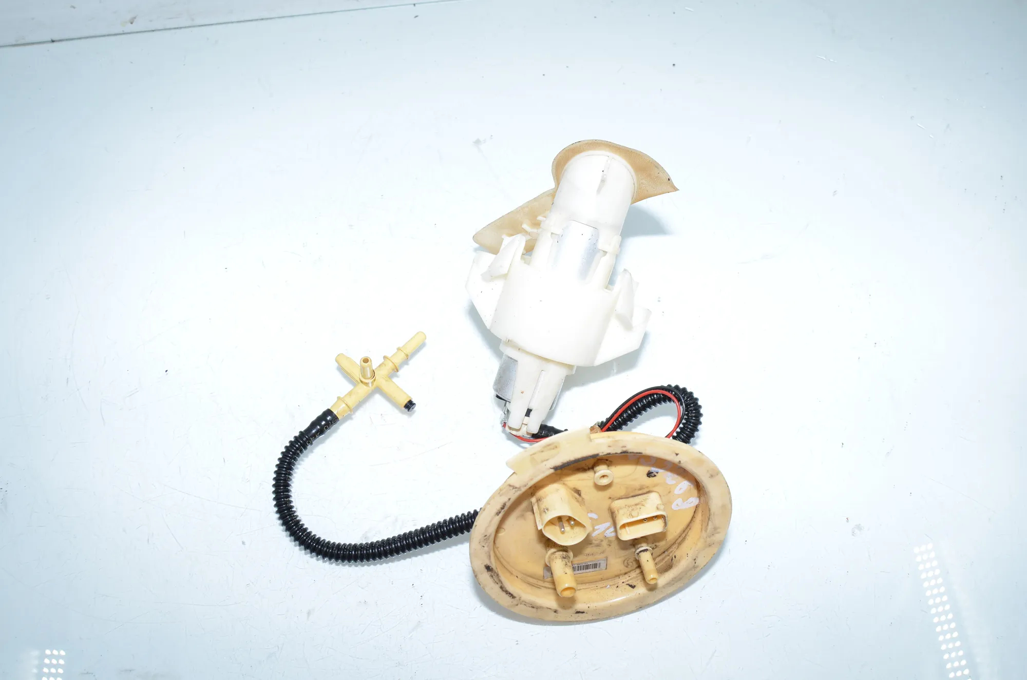 Fuel Tank Pump – OEM 7260648 · BMW 5 (F10) 525 d 2010