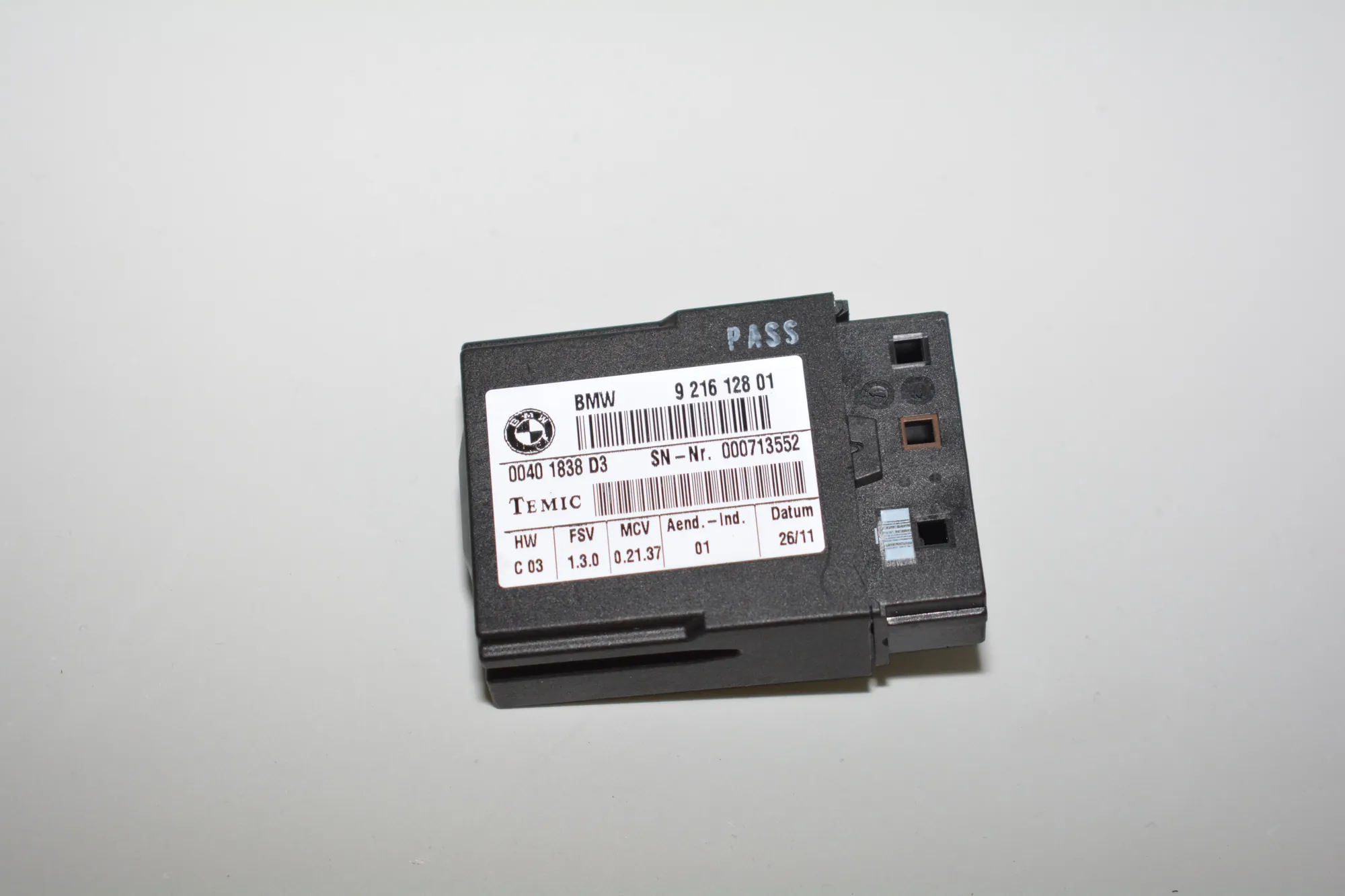 Other Control Units – OEM 9216128 · BMW 3 Coupe (E92) 325 d 2011