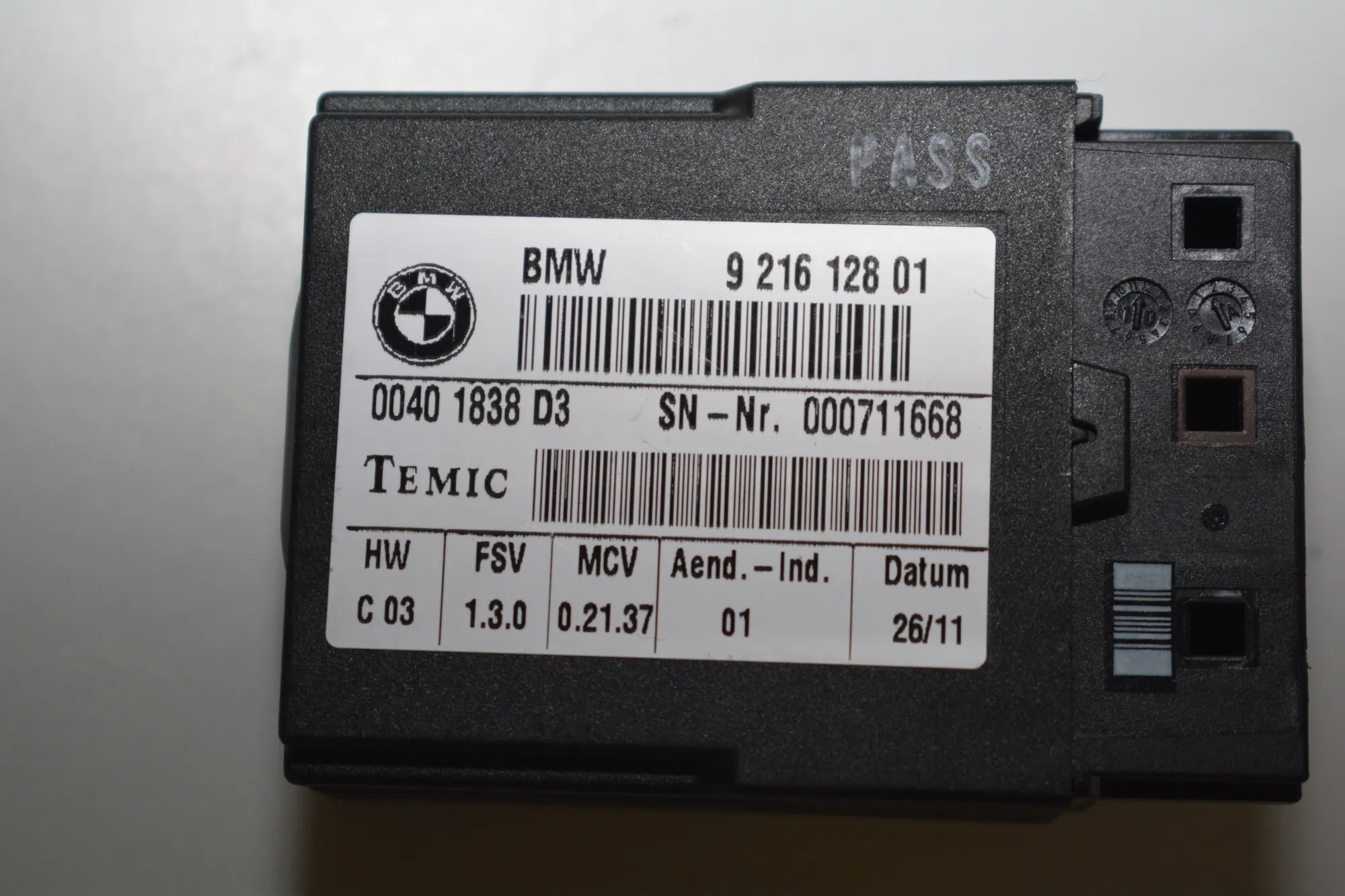 Other Control Units – OEM 9216128 · BMW 3 Coupe (E92) 325 d 2011 – 4