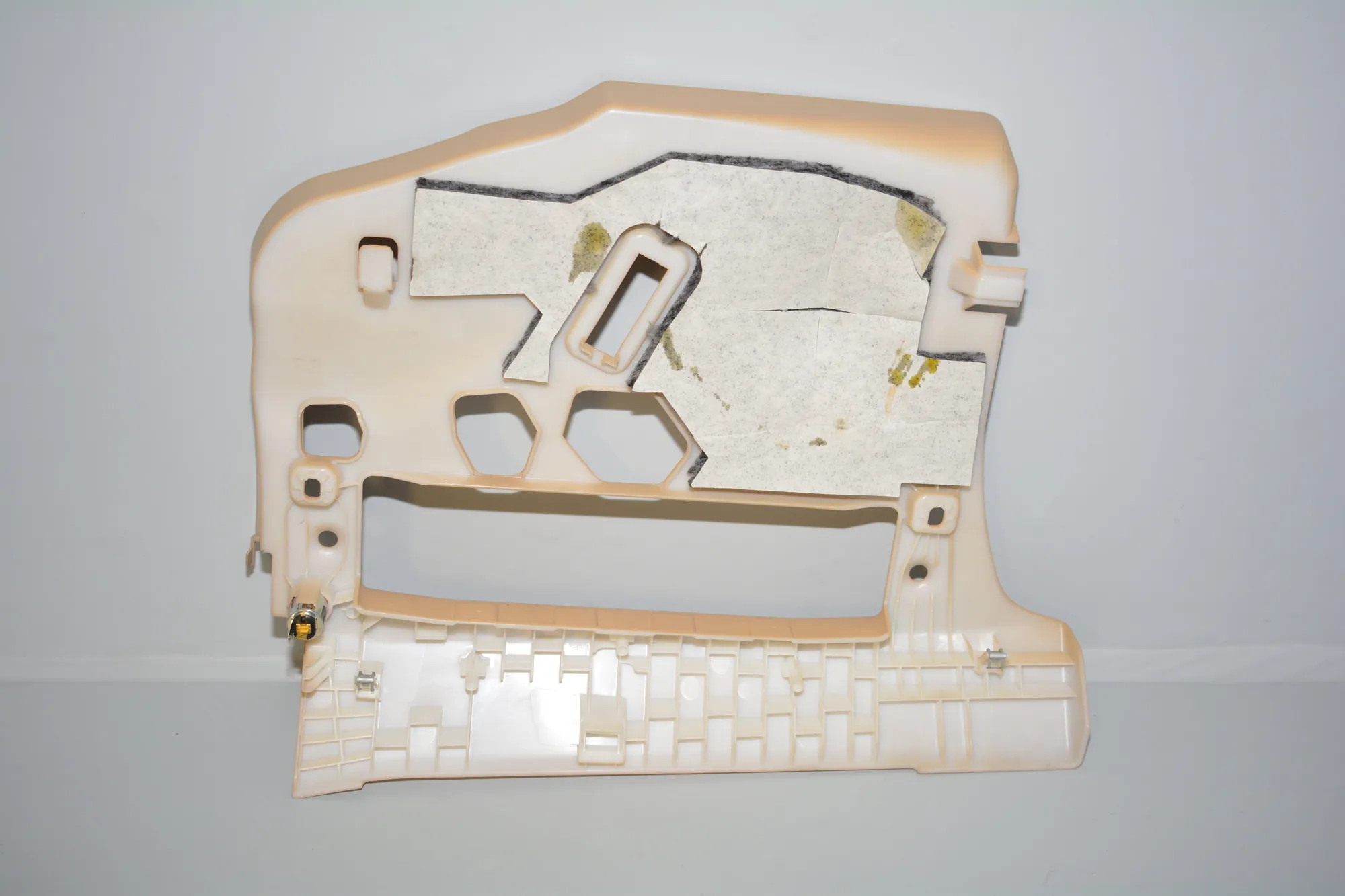 Dashboard Lower Trim – OEM 9218558 · BMW 3 (F30, F80) 328 i 2012 – 4