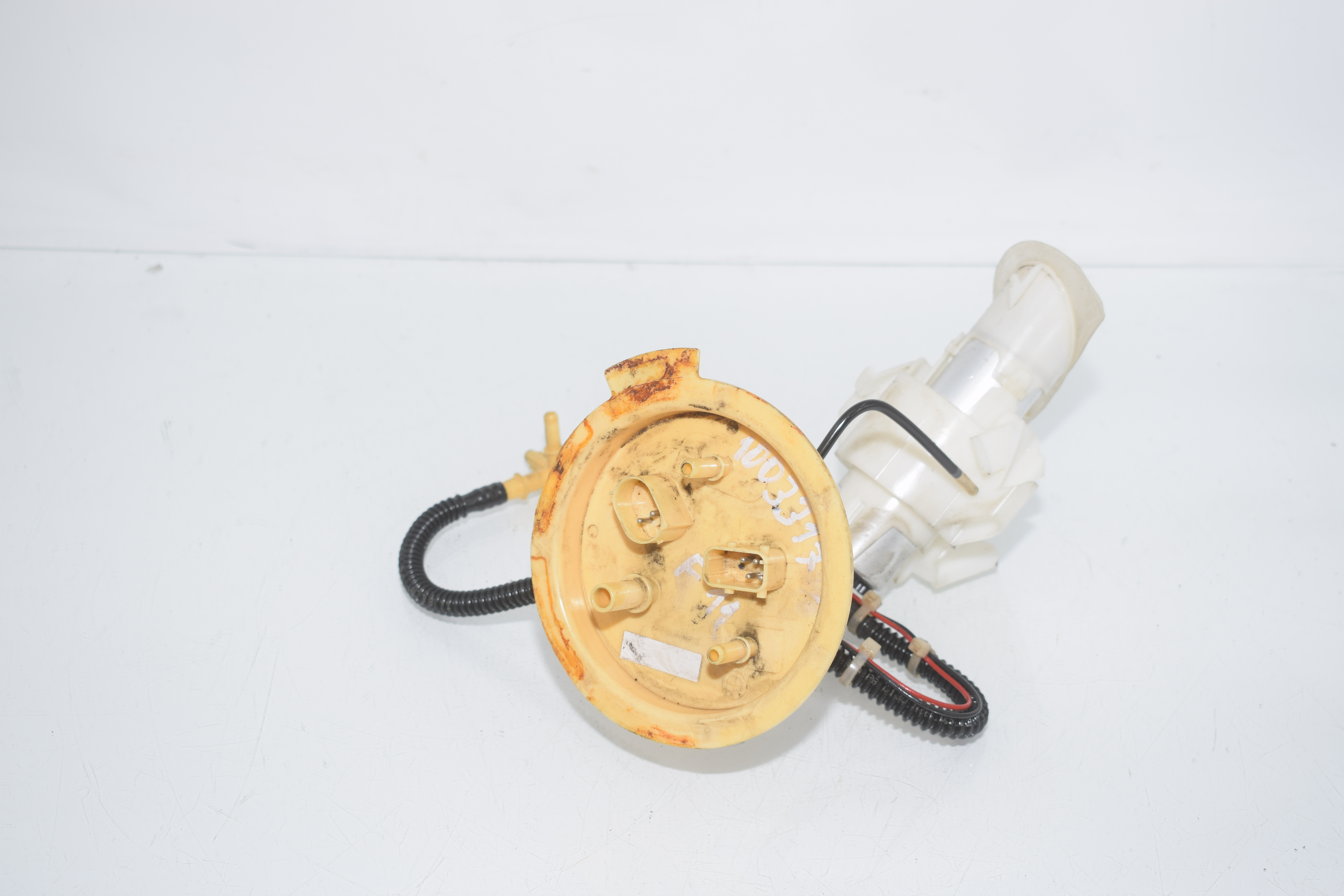 Fuel Tank Pump – OEM 7260648 · BMW 5 Touring (F11) 530 d xDrive 2012