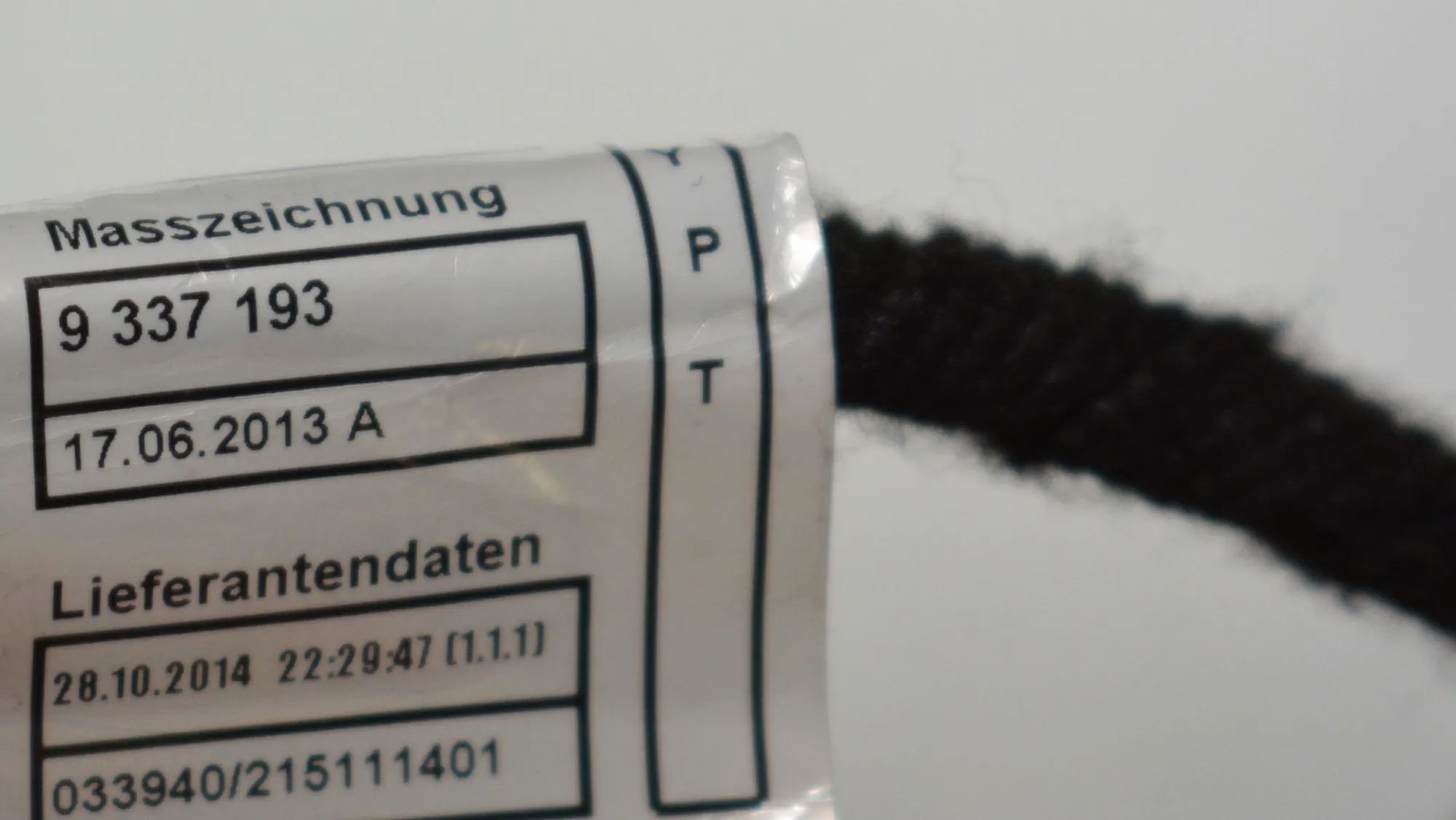 Front Left Door Wiring – OEM 9337193 · BMW 4 Coupe (F32, F82) 428 i xDrive 2015 – 6