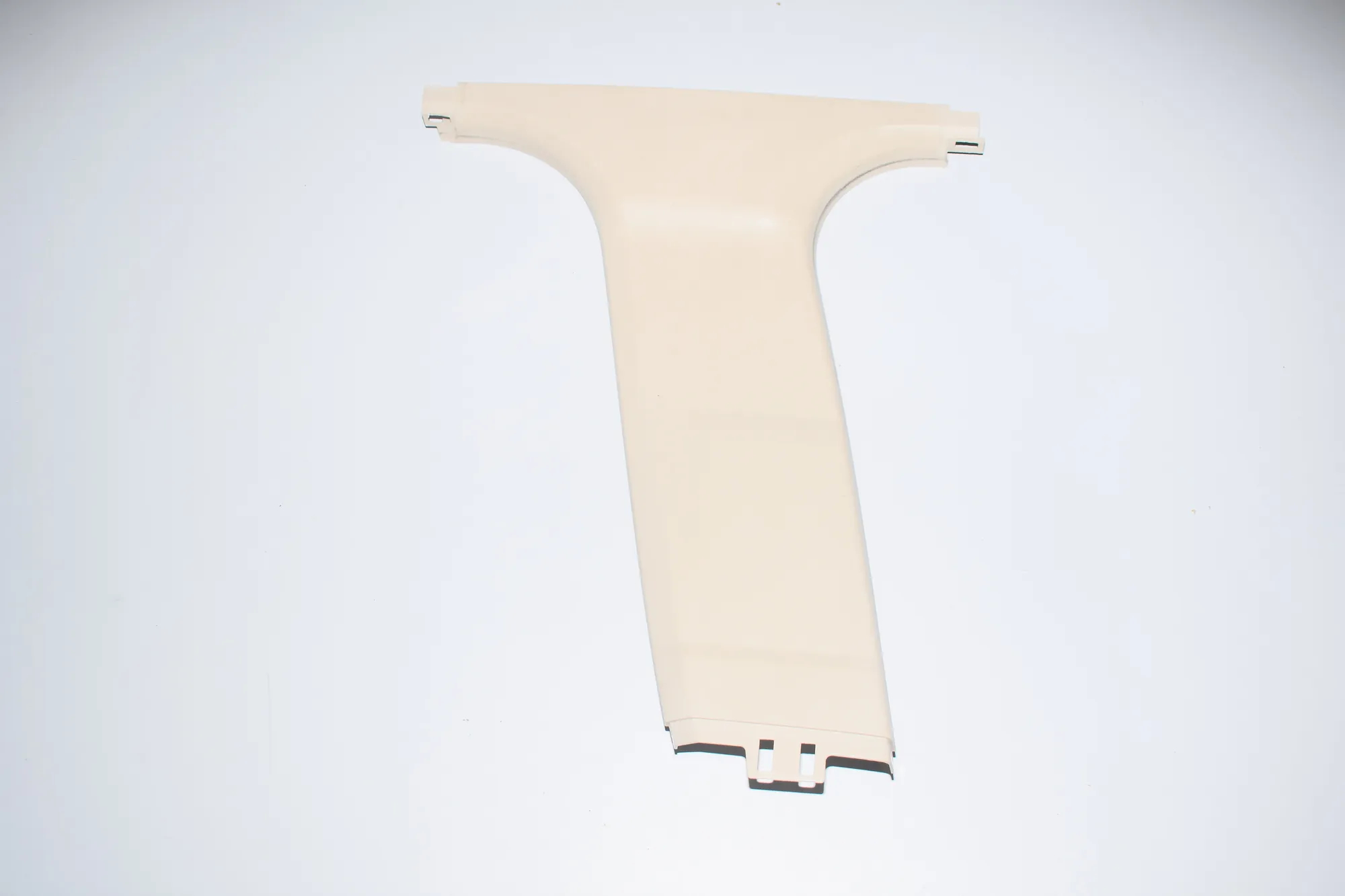 Left Side B Pillar Trim – OEM 7352109 · BMW 5 Touring (F11) 530 d 2013 – 3