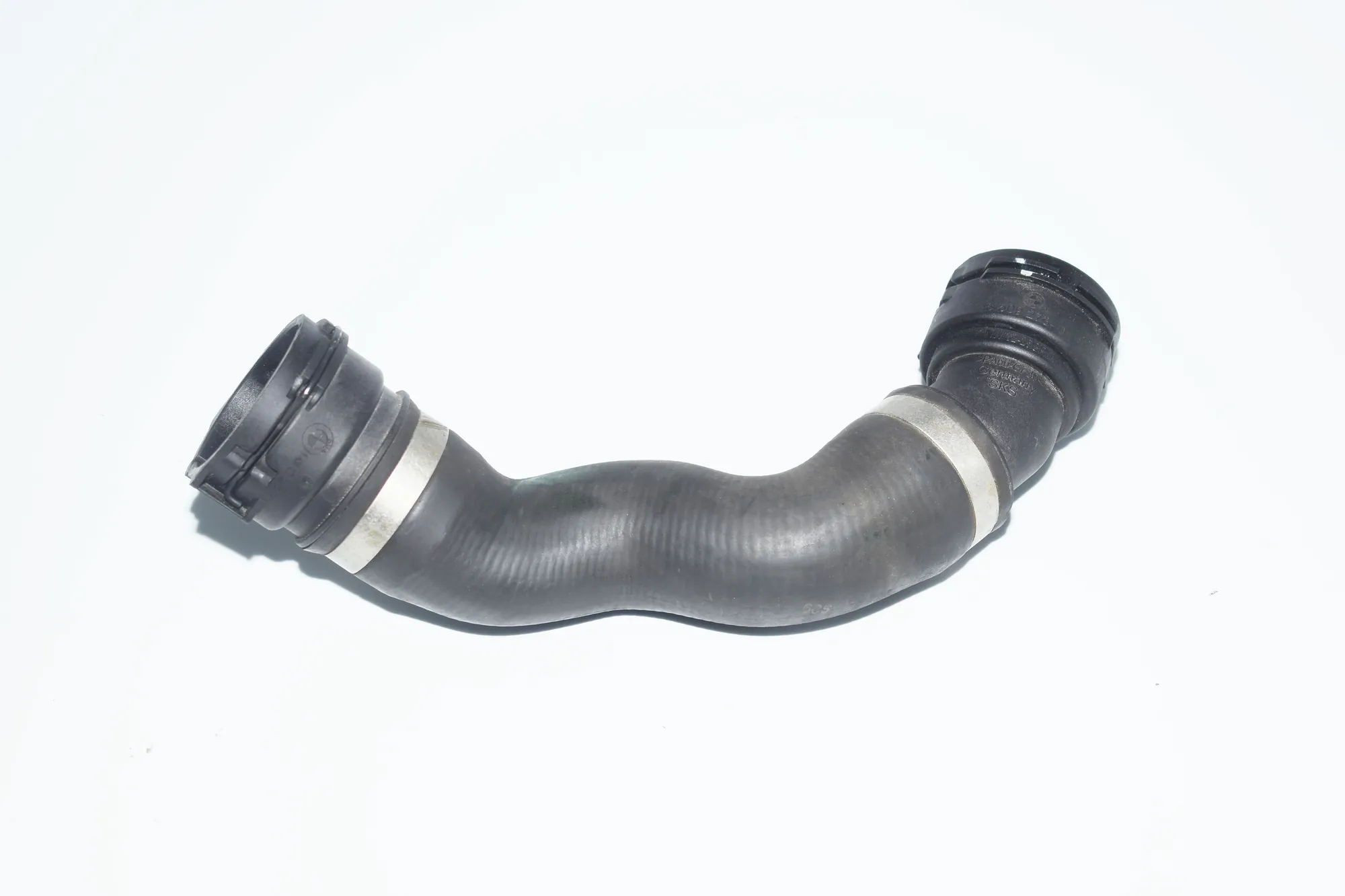 Coolant Hose Pipe – OEM 3511928 · BMW 5 Touring (F11) 530 d 2013 – 3