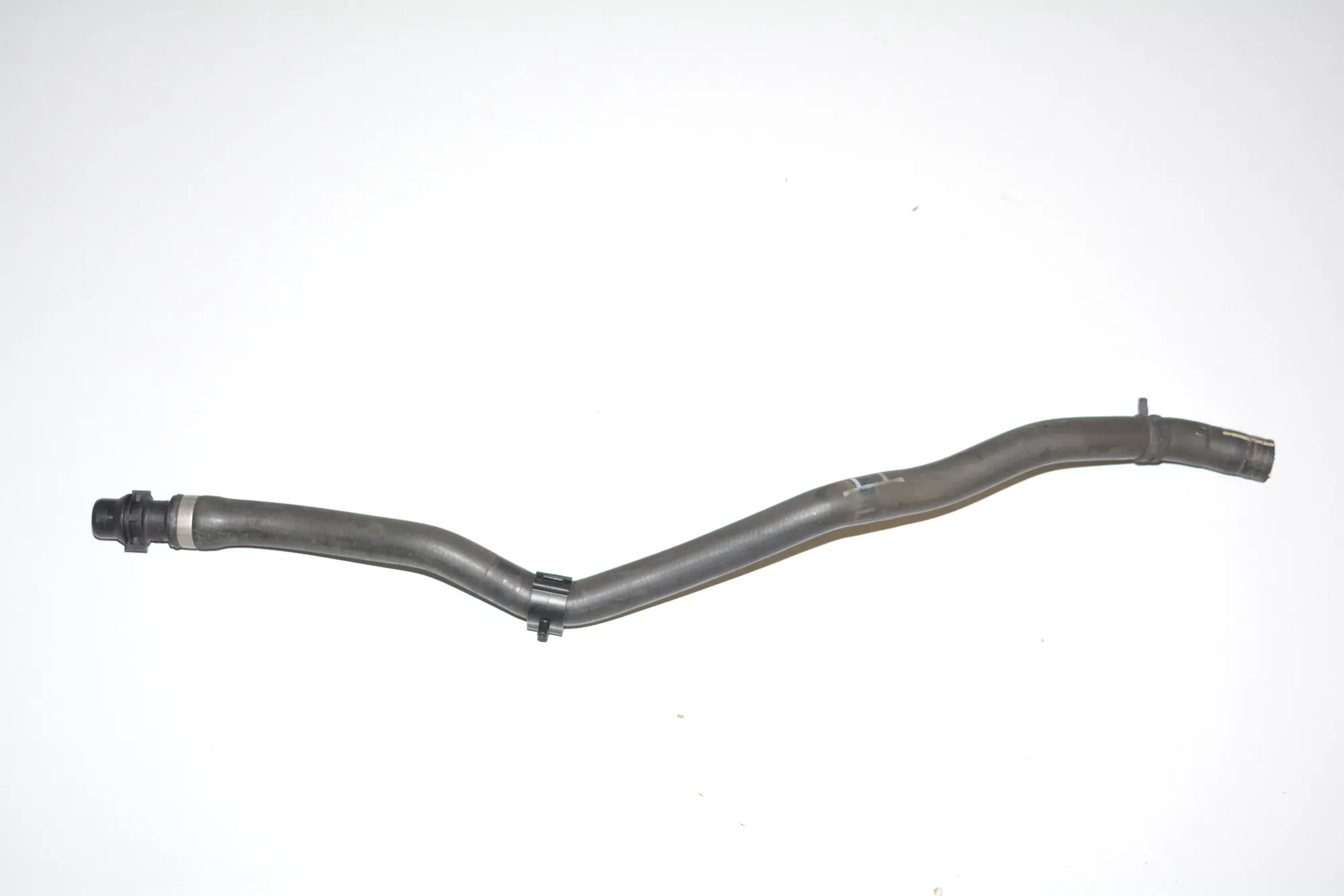 Coolant Hose Pipe – OEM 9208184 · BMW 3 (F30, F80) 328 i xDrive 2013 – 3