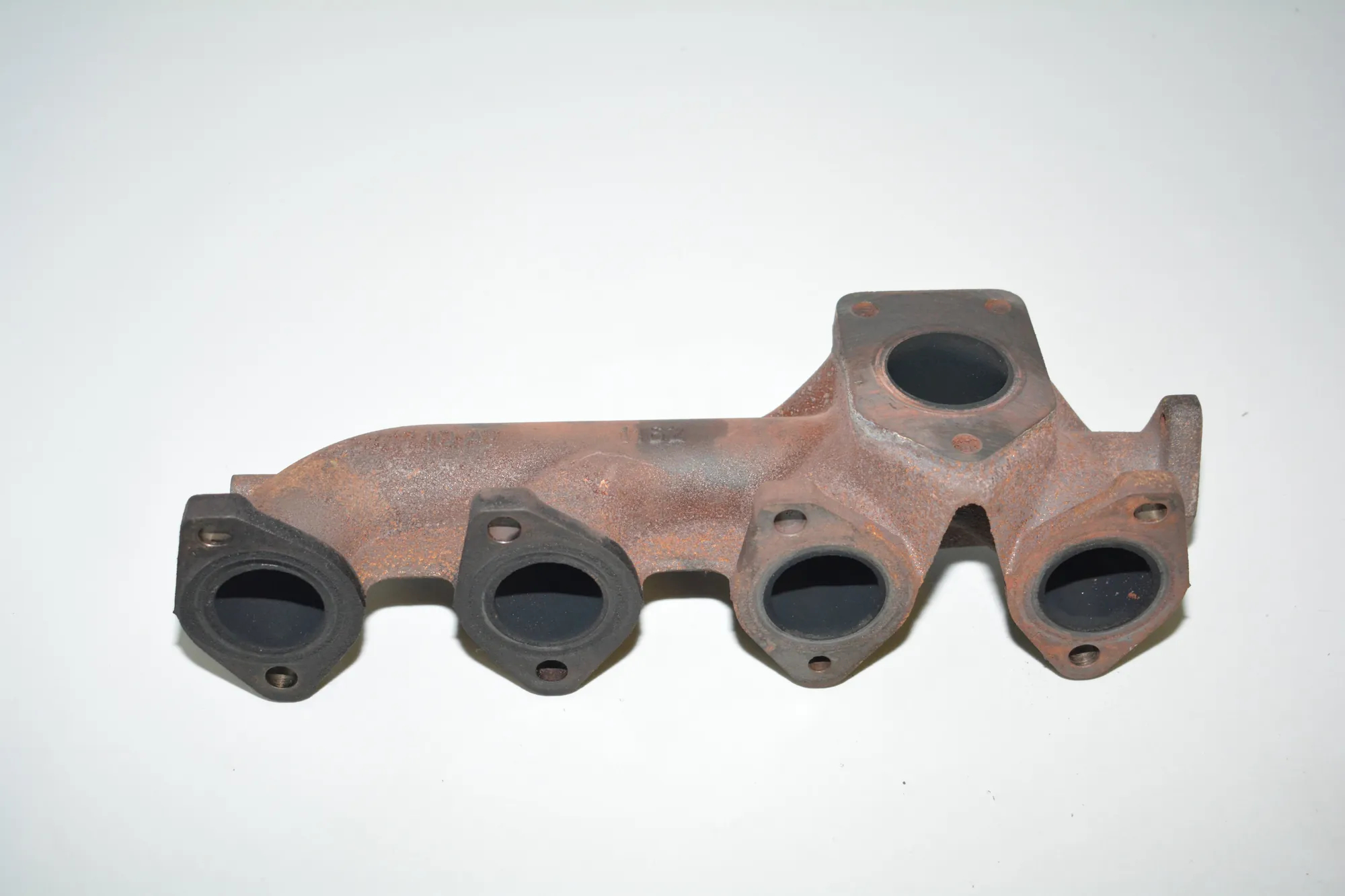 Exhaust Manifold – OEM 7797389 · BMW 1 (E81) 118 d 2008