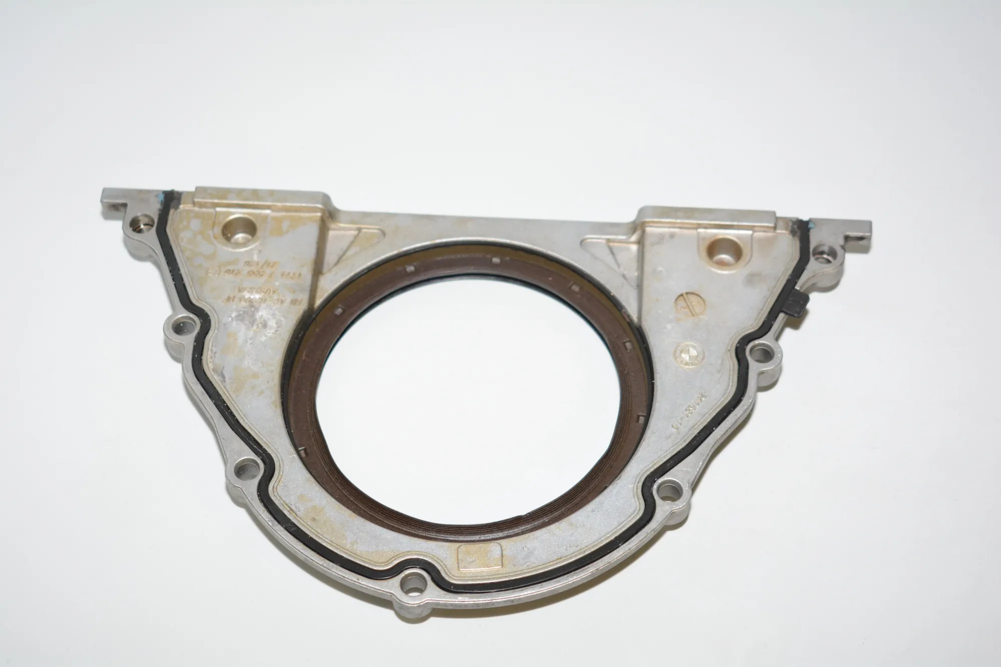 Additional Inner Engine Parts – OEM 7555216 · BMW 7 (F01, F02) BMW 7 (F01, F02) 750 i 2011 – 4
