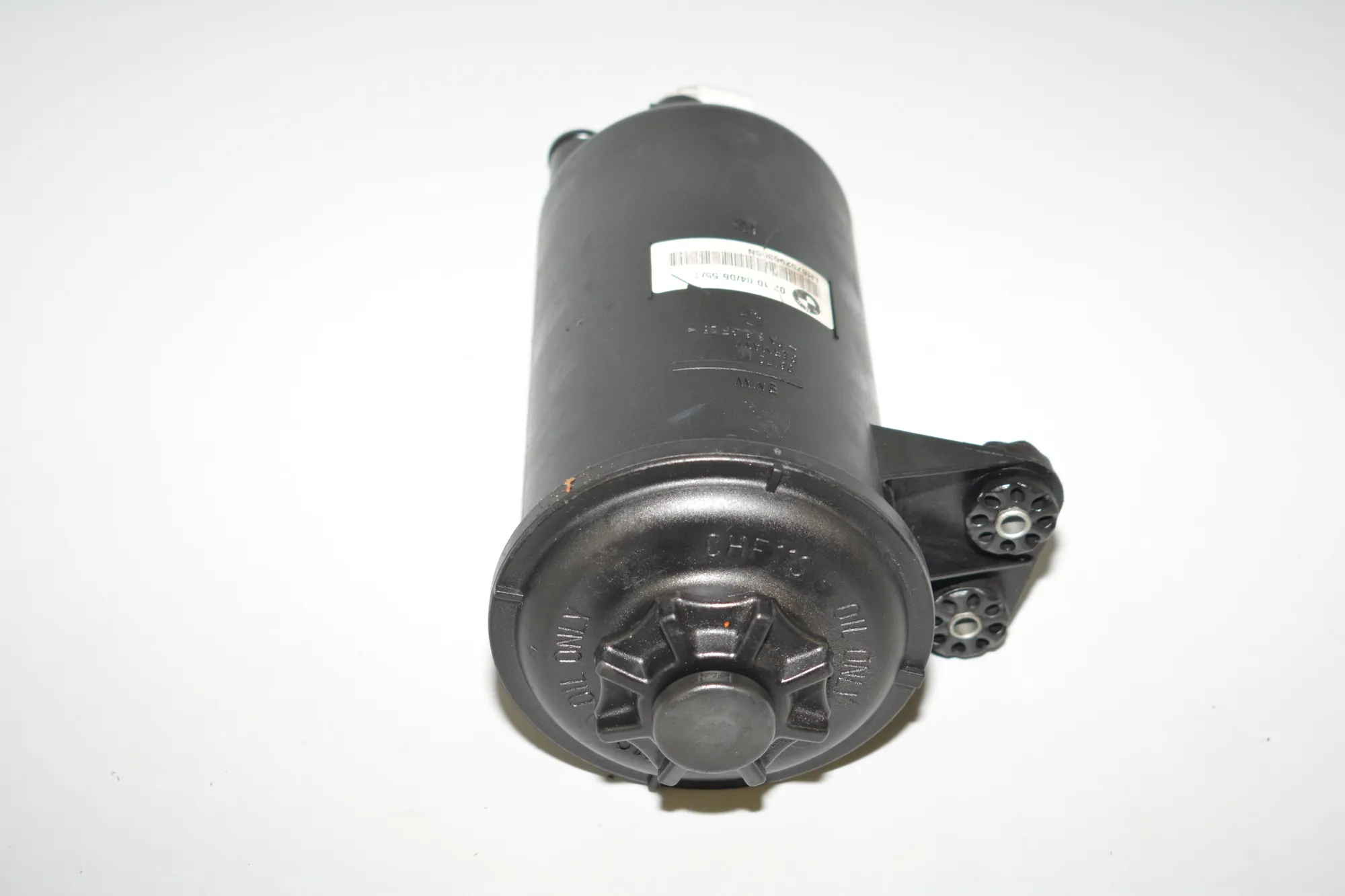 Power Steering Pump Tank – OEM 6752963 · BMW 5 (E60) BMW 5 (E60) 520 d 2006