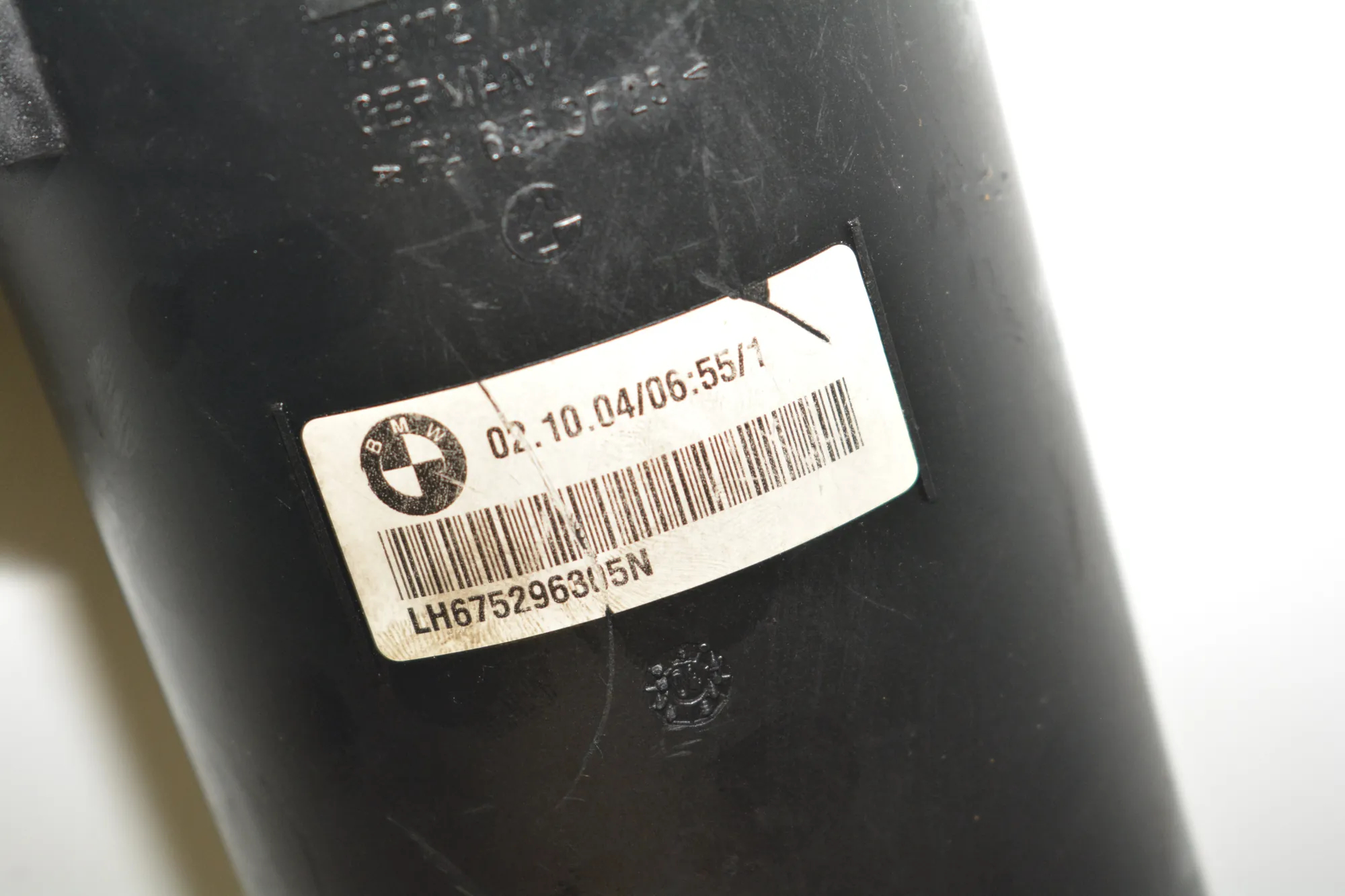 Power Steering Pump Tank – OEM 6752963 · BMW 5 (E60) BMW 5 (E60) 520 d 2006 – 5