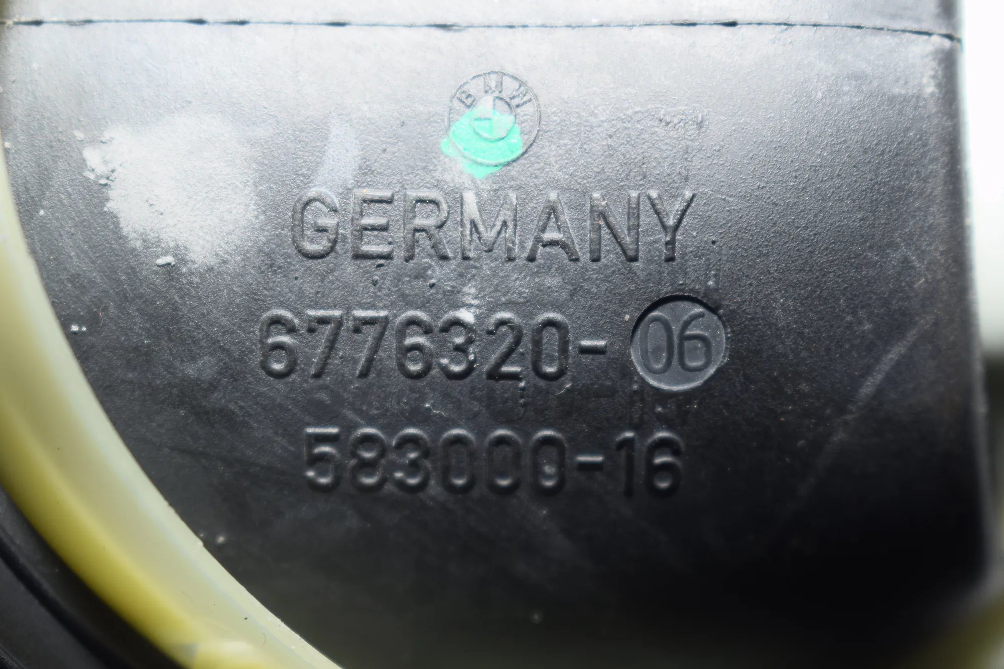 Other Body Parts – OEM 6776320 · BMW 5 Touring (F11) 530 d 2013 – 4