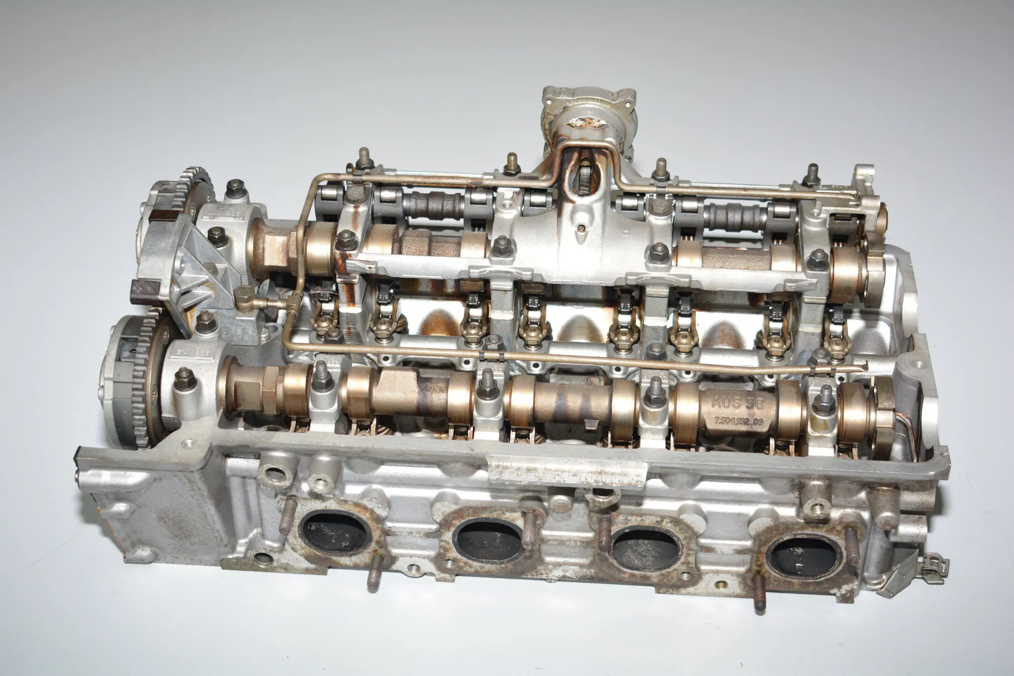 Right Side Engine Head – OEM 7506172 · BMW 7 (E65, E66, E67) 750 i, Li 2005 – 2