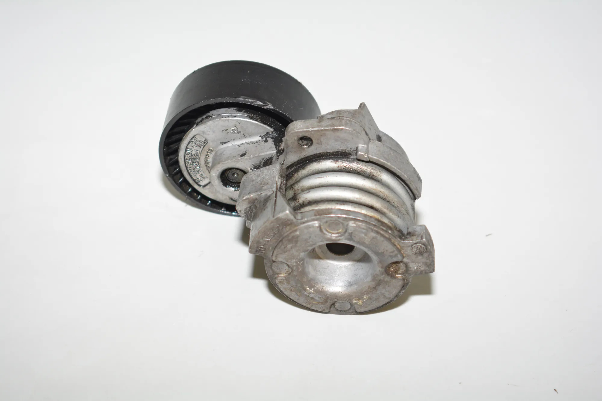 Belt Tensioner – OEM 7542680 · BMW 7 (E65, E66, E67) 750 i, Li 2005 – 2